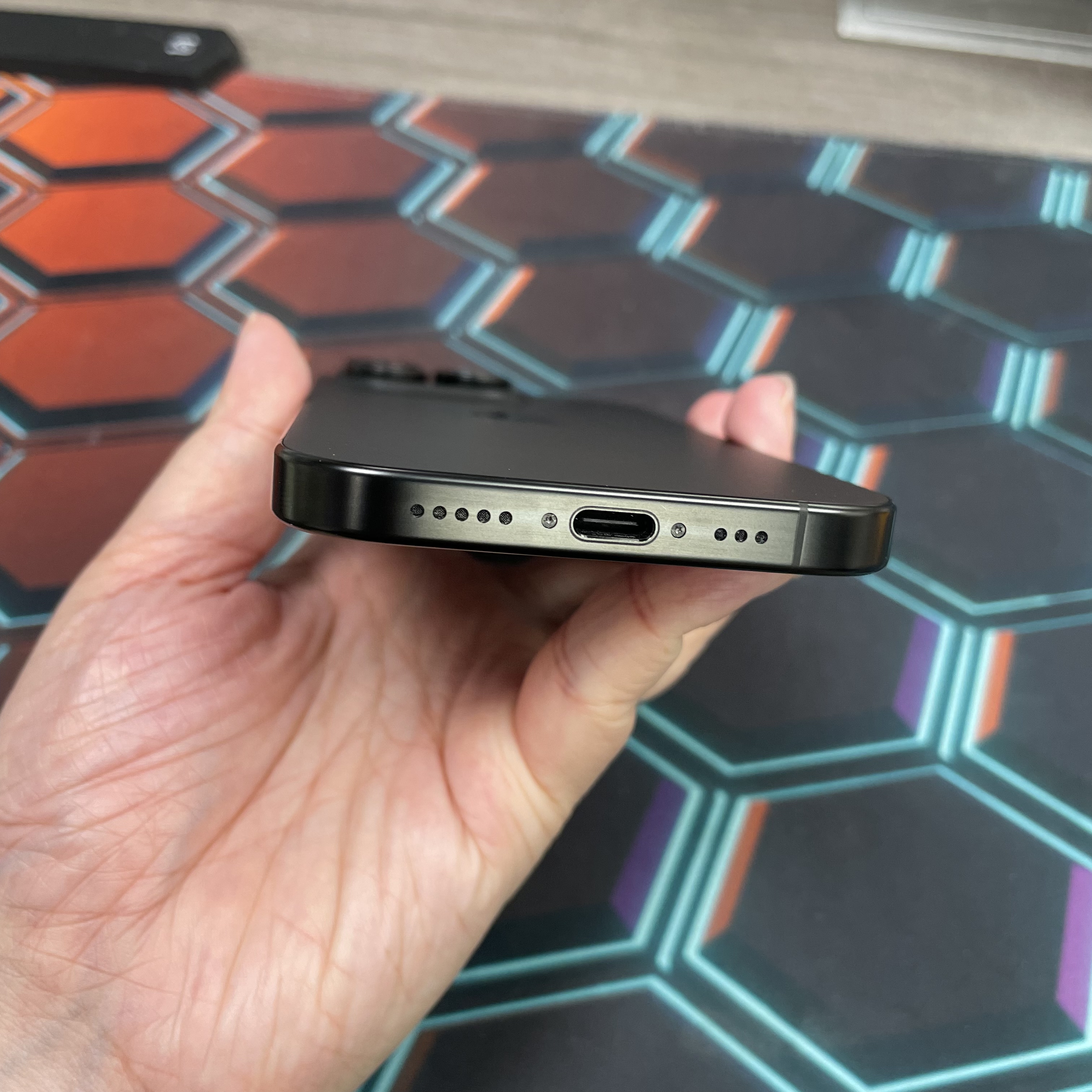*8425 16 pro 完美機 512GB 電89 黑色 black