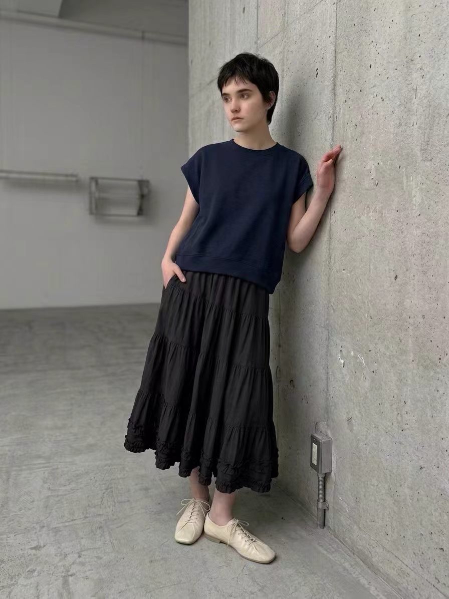 純色寬鬆短袖上衣