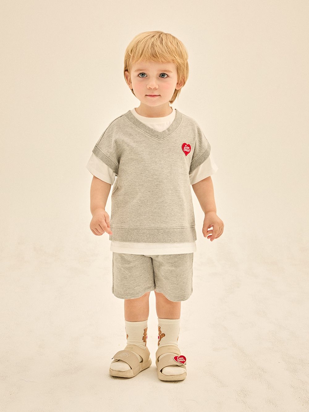 ☀️預訂 韓國直送☀️🇰🇷正版Care Bears刺繡章層疊短袖上下套裝