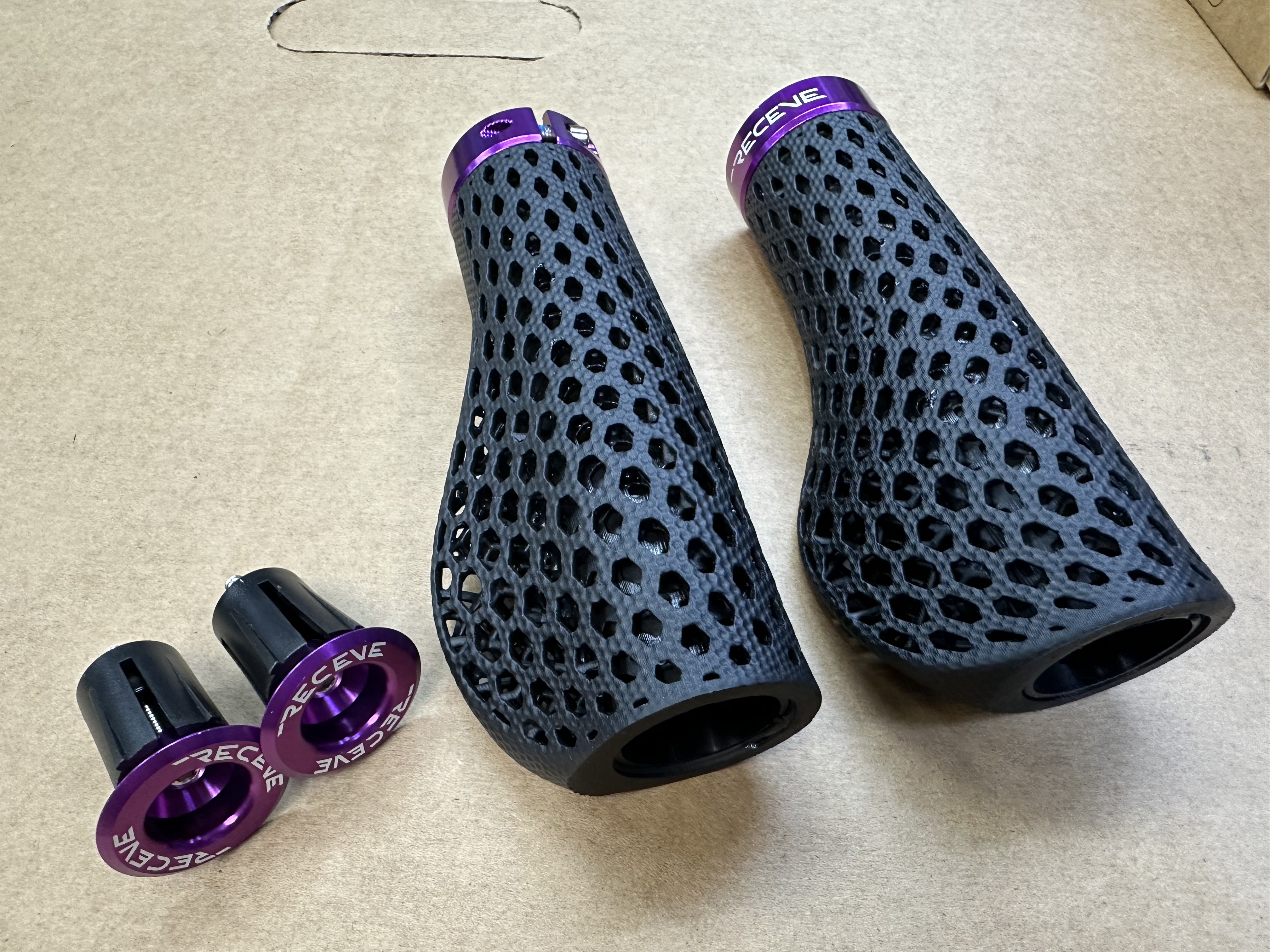 RECEVE 3D 打印手筒 hand Girp 