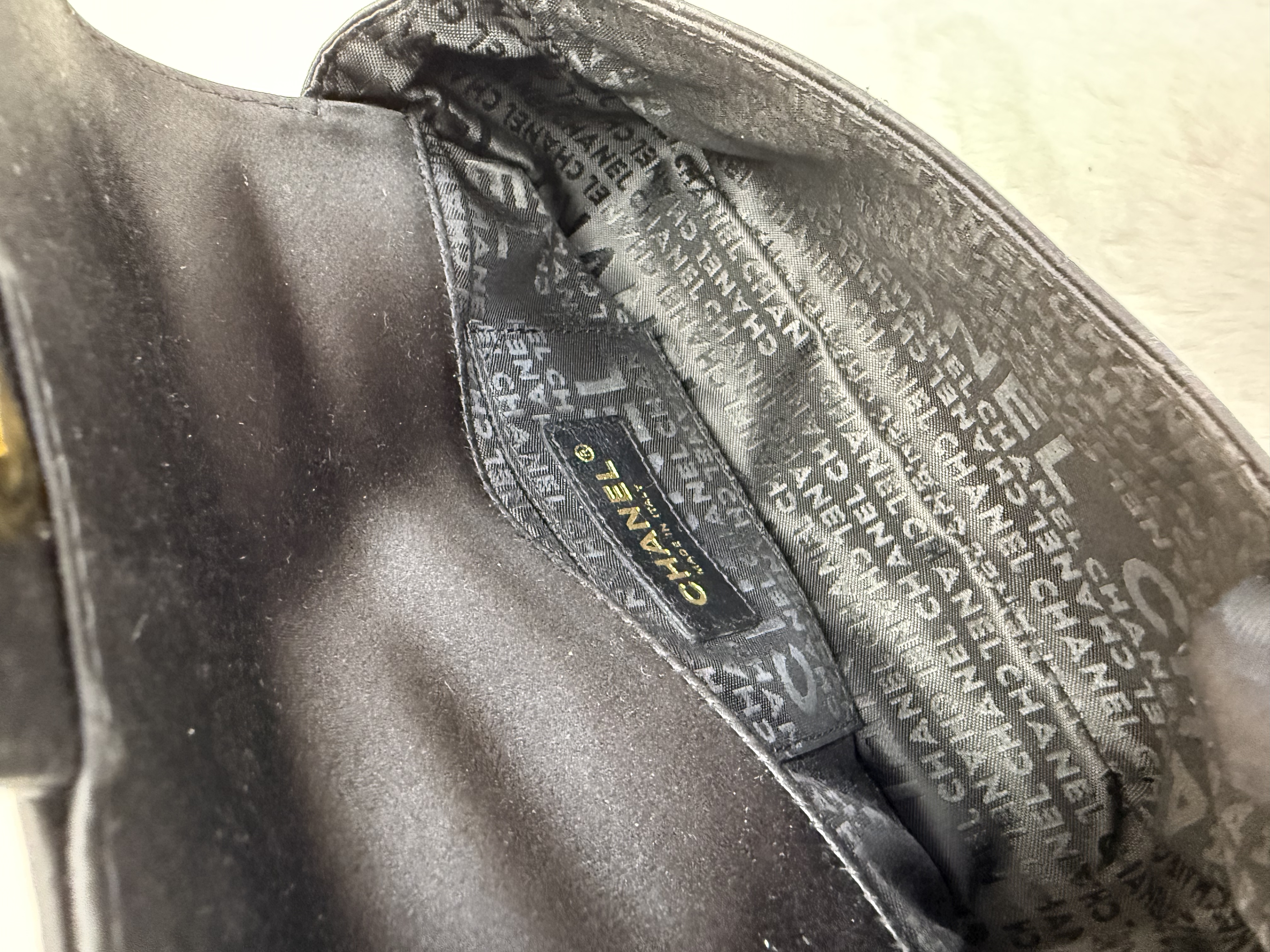 Chanel 香奈兒 冰格MiniCF綢緞配山茶花手機包「罕有精品」