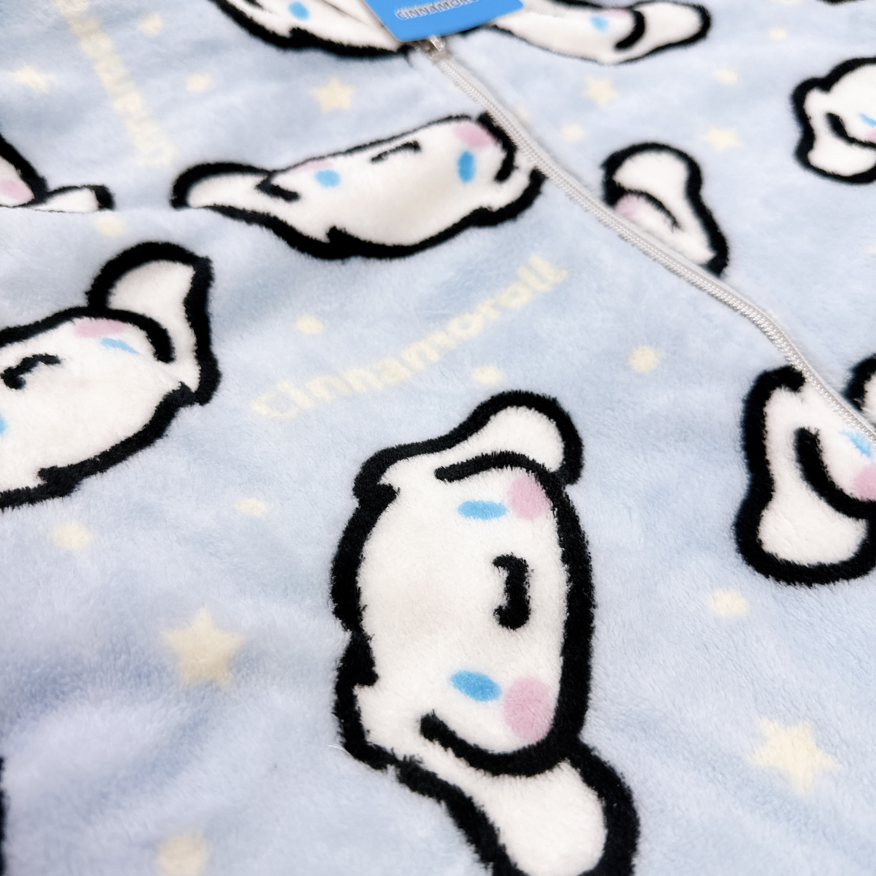 日本限定版Sanrio成人外套