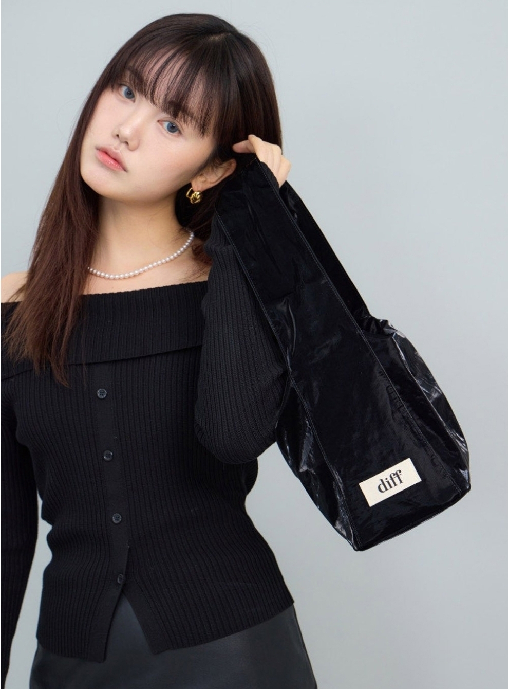 Diff Seoul Hobo Signature Bag (Medium)