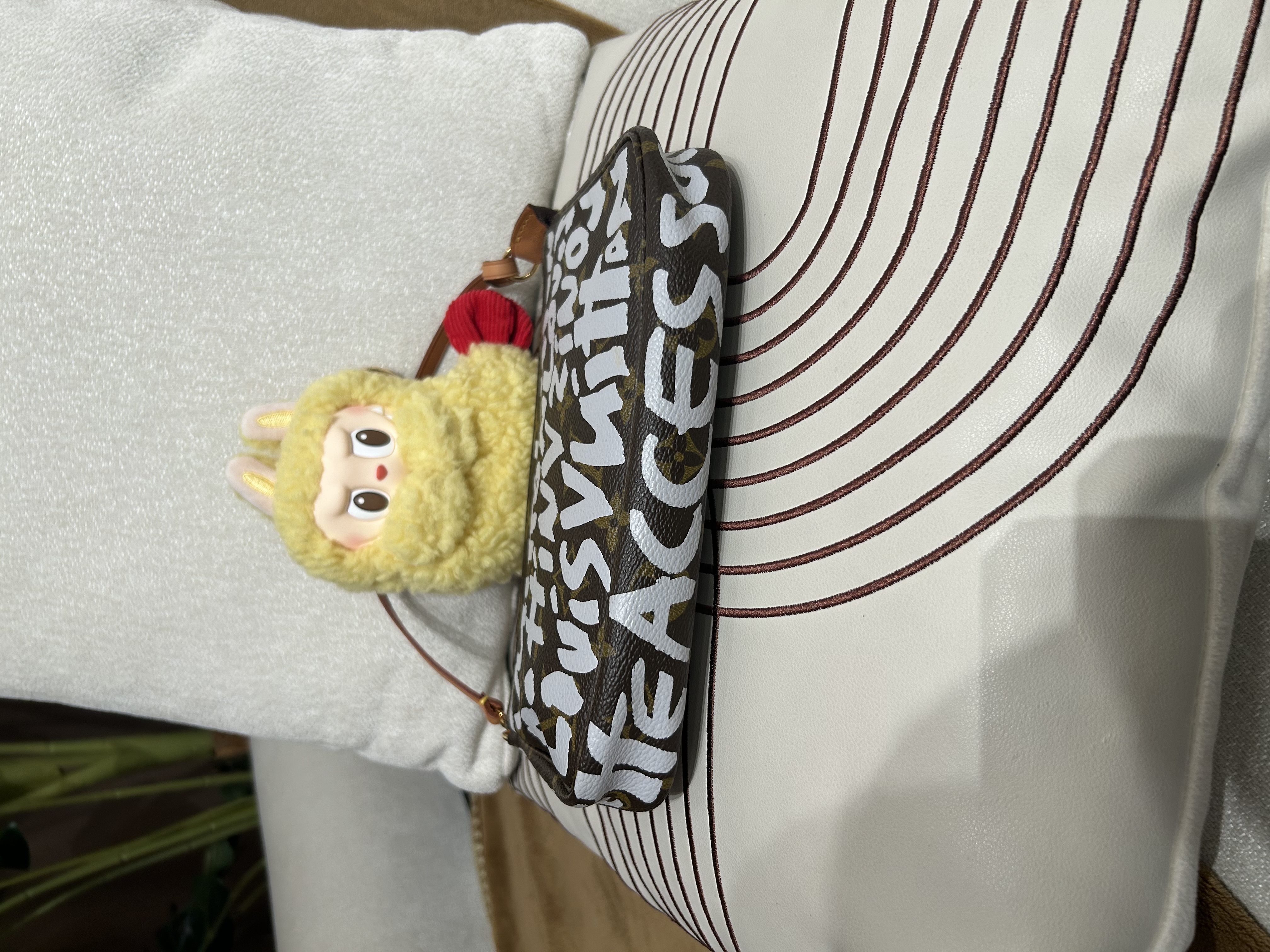 LV Stephen Sprouse Graffiti Pochette Bag 限量版 100%Authentic, 98%New ✅Dust Bag ✅Box