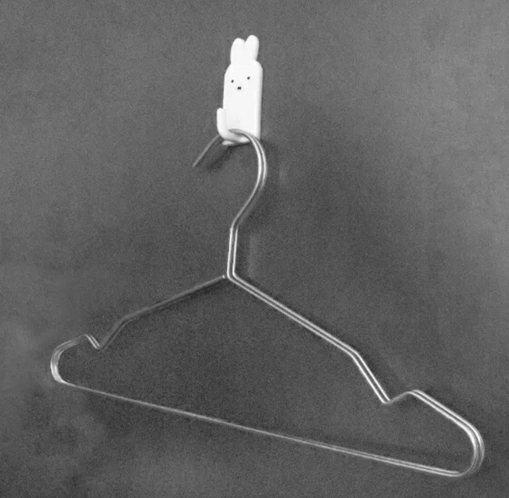 🐰Pre Order  - miffy 磁貼掛鉤, 獨家可配雙面膠貼  ( 📦 大約3月中～底到貨, 若遇到缺貨或其它因素貨期會延遲 ）