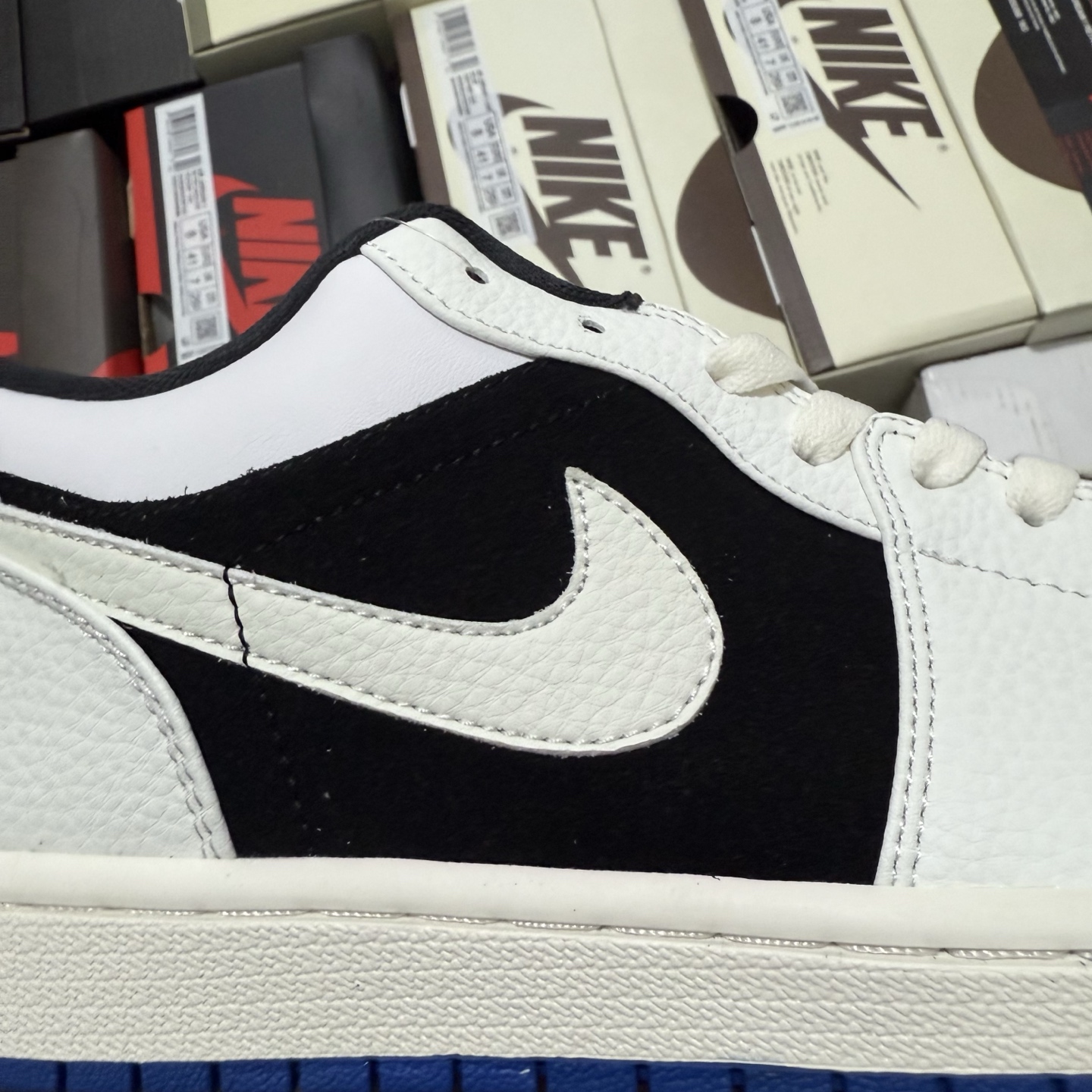 Nike Air Jordan 1 Low "Quai 54" HQ0764-001