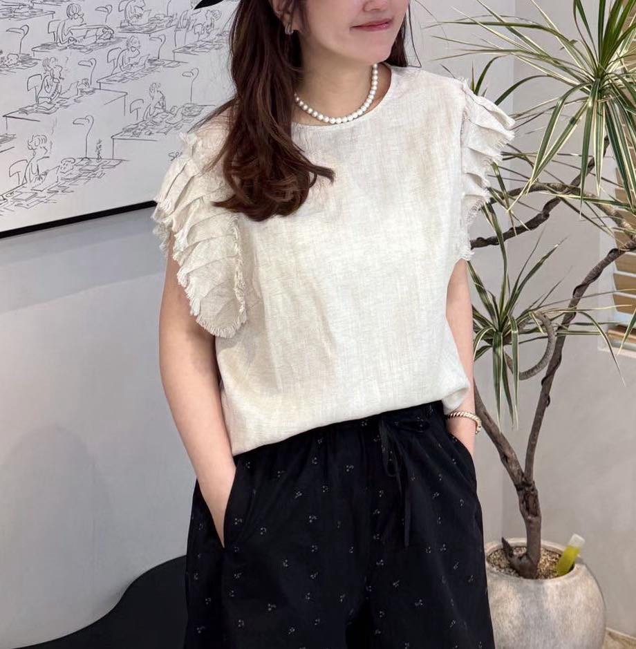 A.b Ruffle 䄂 Linen Top 