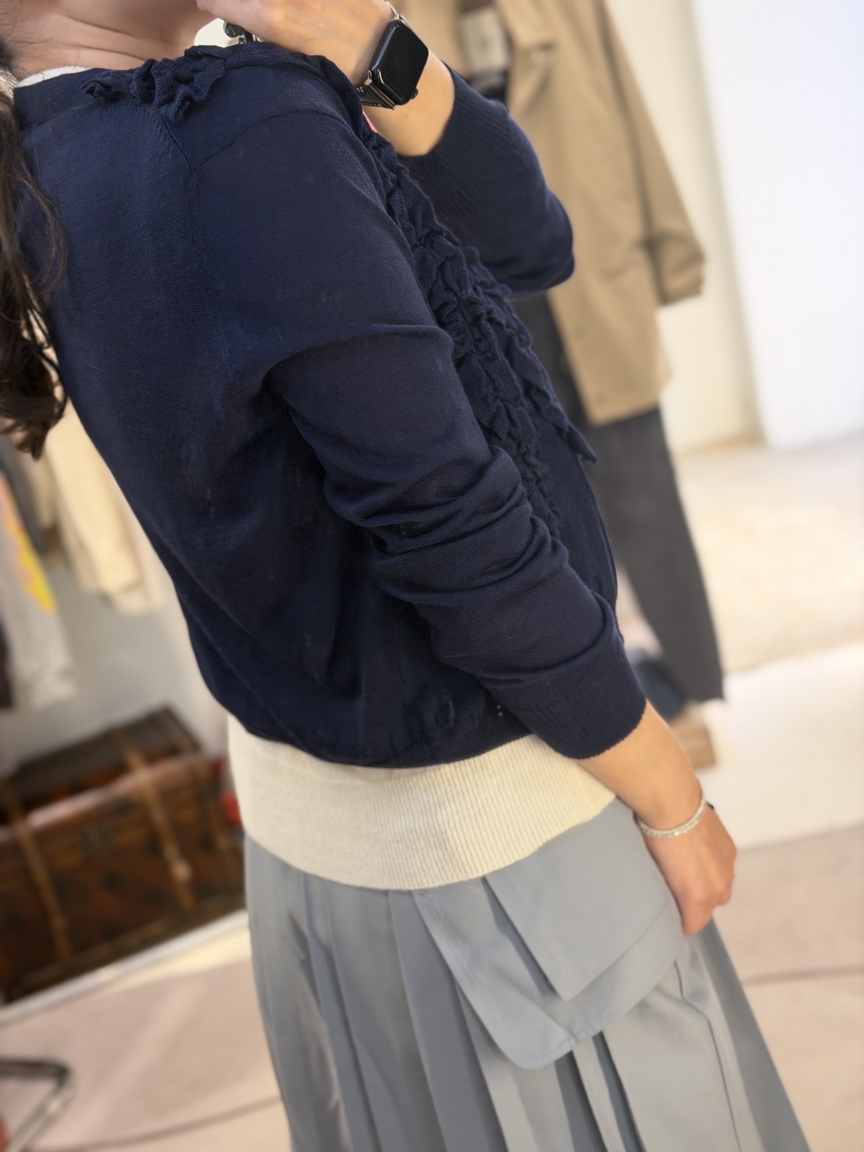 Ruffle details cardigan