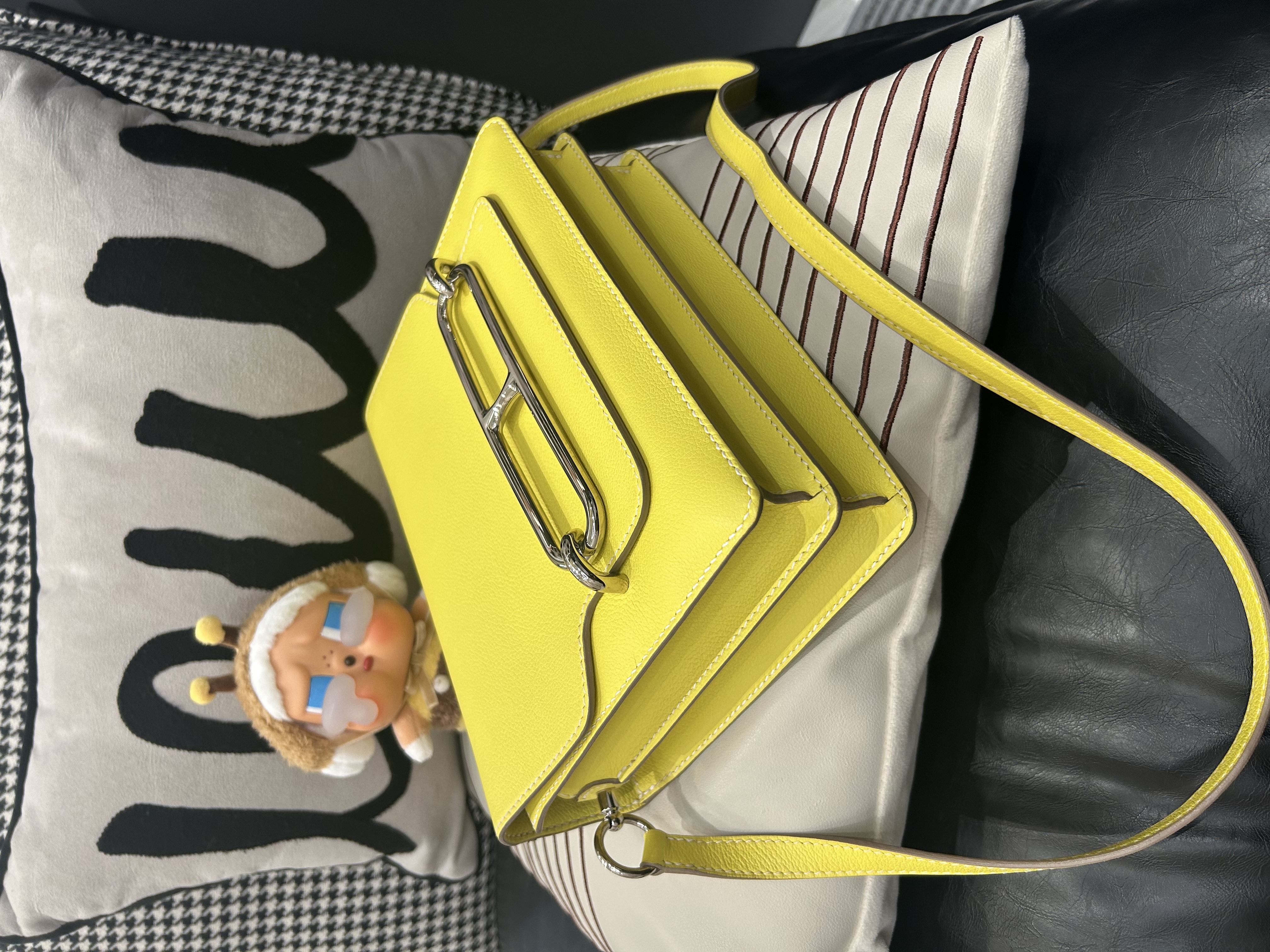 Hermes roulis 23,STAMP D , 9R  ,100%Authentic ,98%new ✅收據副本✅dust bag 