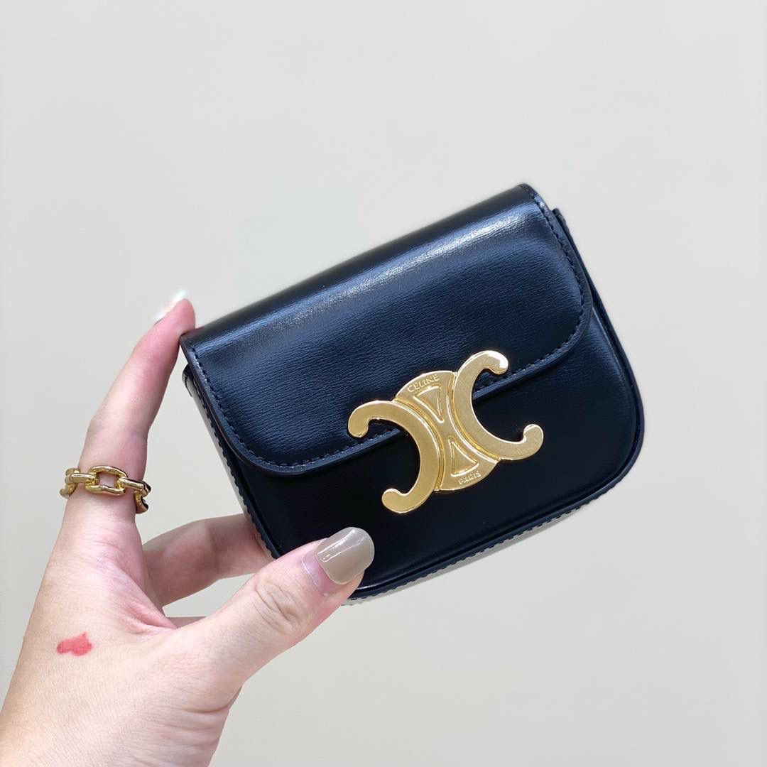 🔥大货实拍图 𝗖𝗘𝗟𝗜𝗡𝗘 ♥ 迷你凯旋门 型号：10I512 尺寸：11*8*4cm