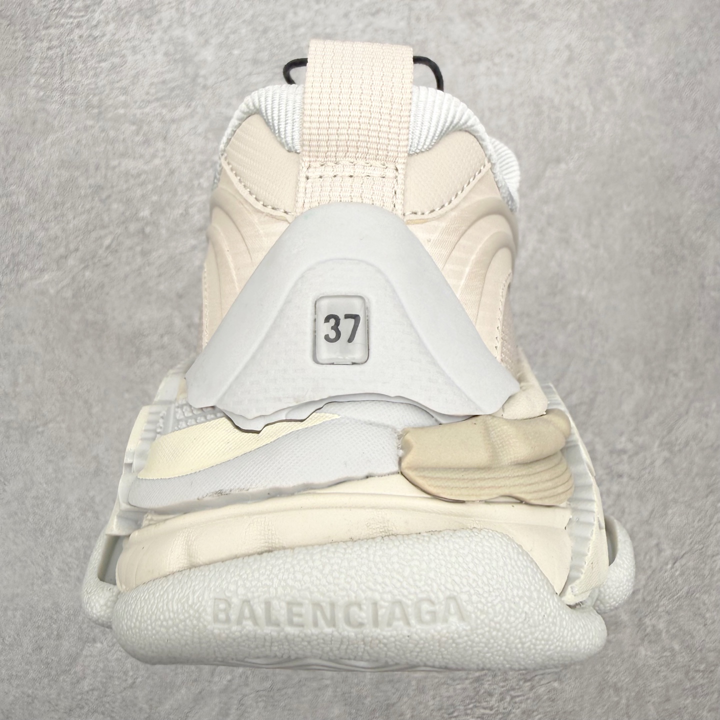 Balenciaga Triple S.2 Gradient 