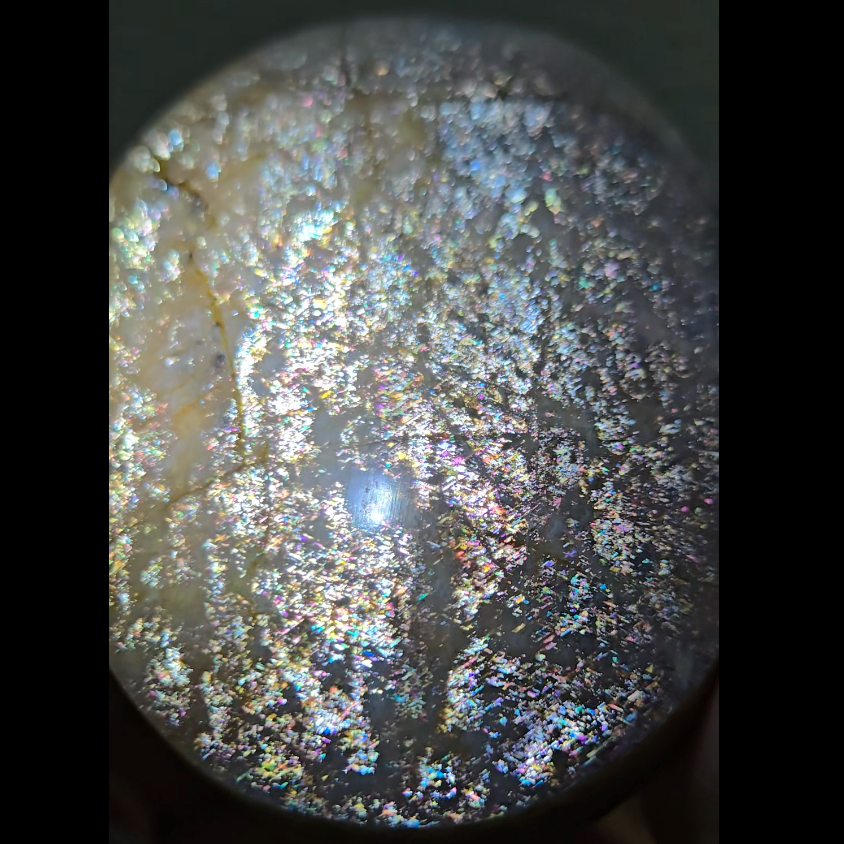 Rainbow lattice black sunstone palm stone - SM579