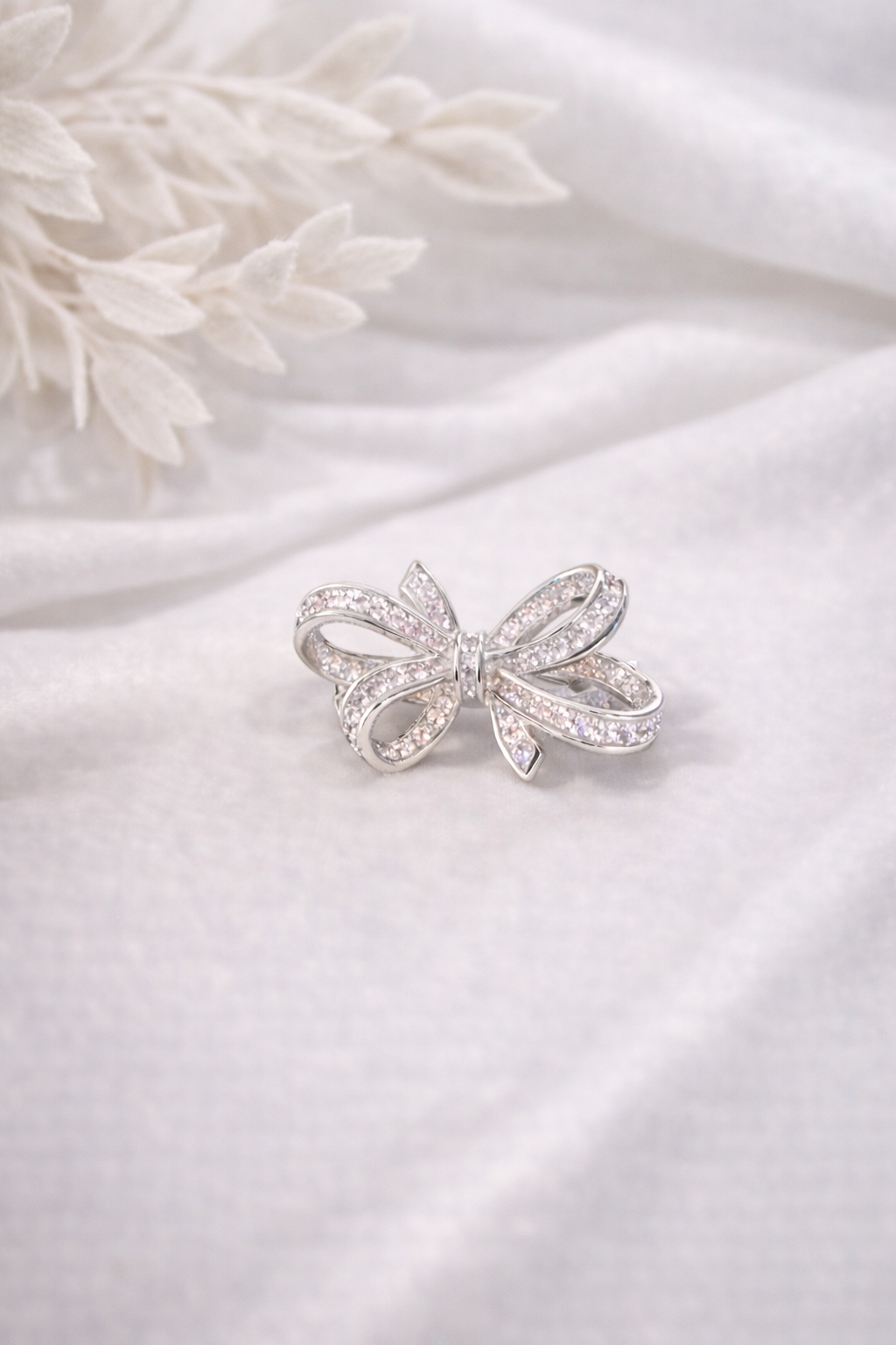 Swarovski Bijou Bow Brooch (Pink)