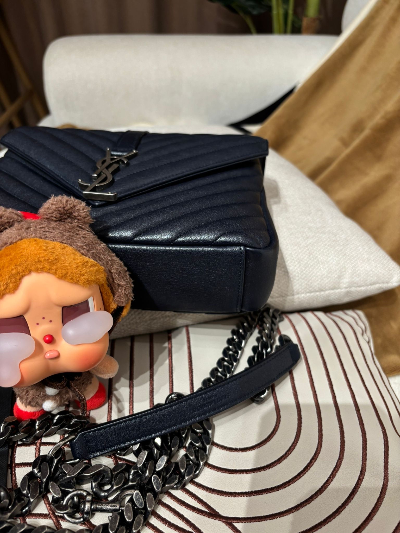 YSL College Small Bag Navy 100%Authentic, 98%New ✅ certificate✅Dust bag