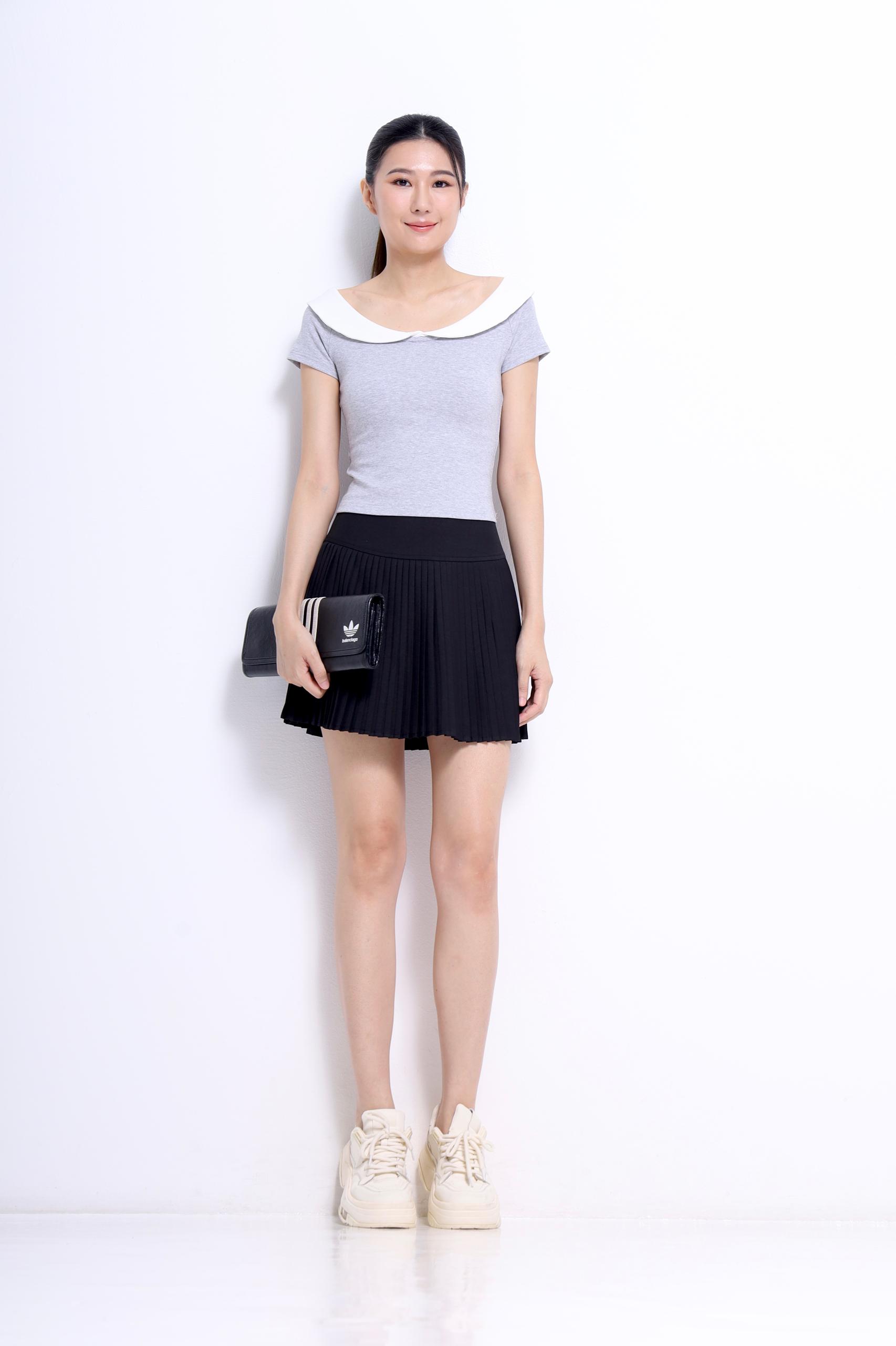 CB2719 Aurora Contrast Collar Knit Top