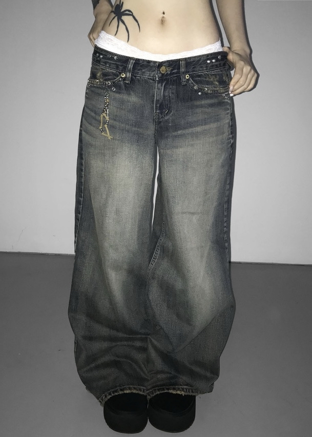 Pierced Low Rise Flare Denim Pants