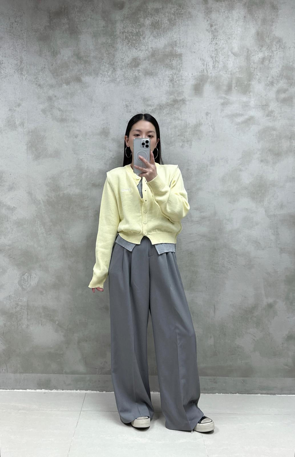 假兩件拼色外套