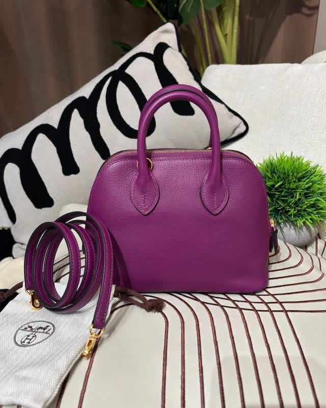 Hermes mini bolide STAMP D  P9 Anemone 100%Authentic, 99%New  ✅專門店收據✅Dust Bag✅Box 