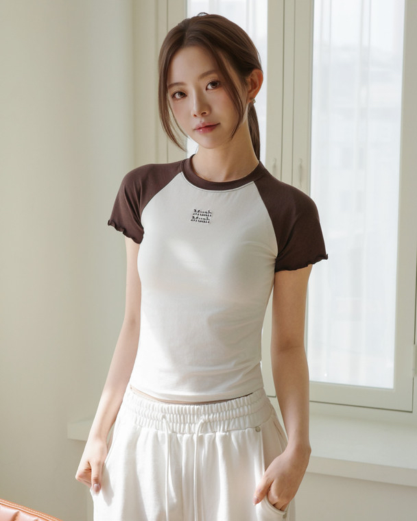 MuahMuah FRILL CONTTON MODAL HALF T-SHIRT