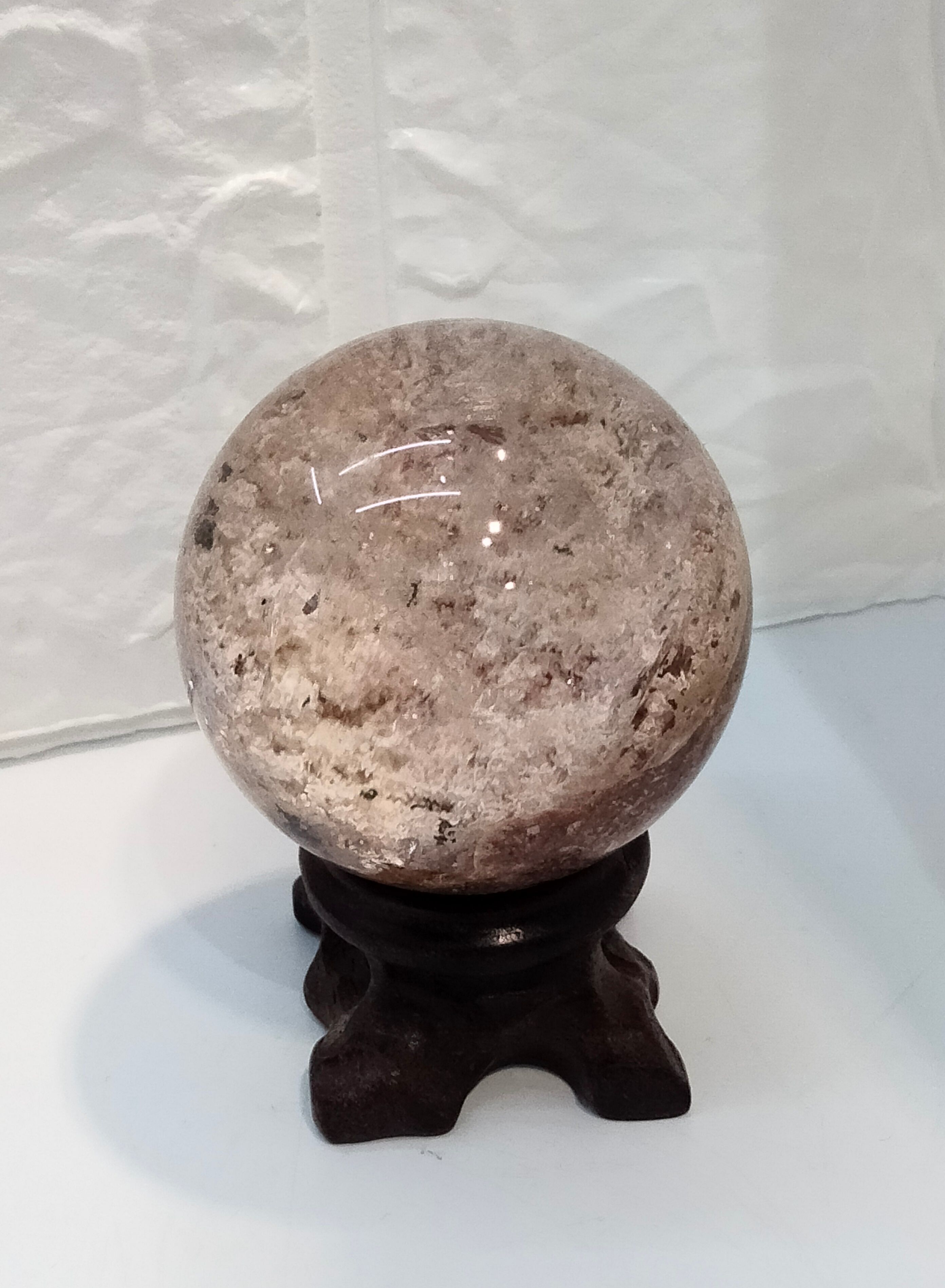 白幽靈水晶球 (連木座)