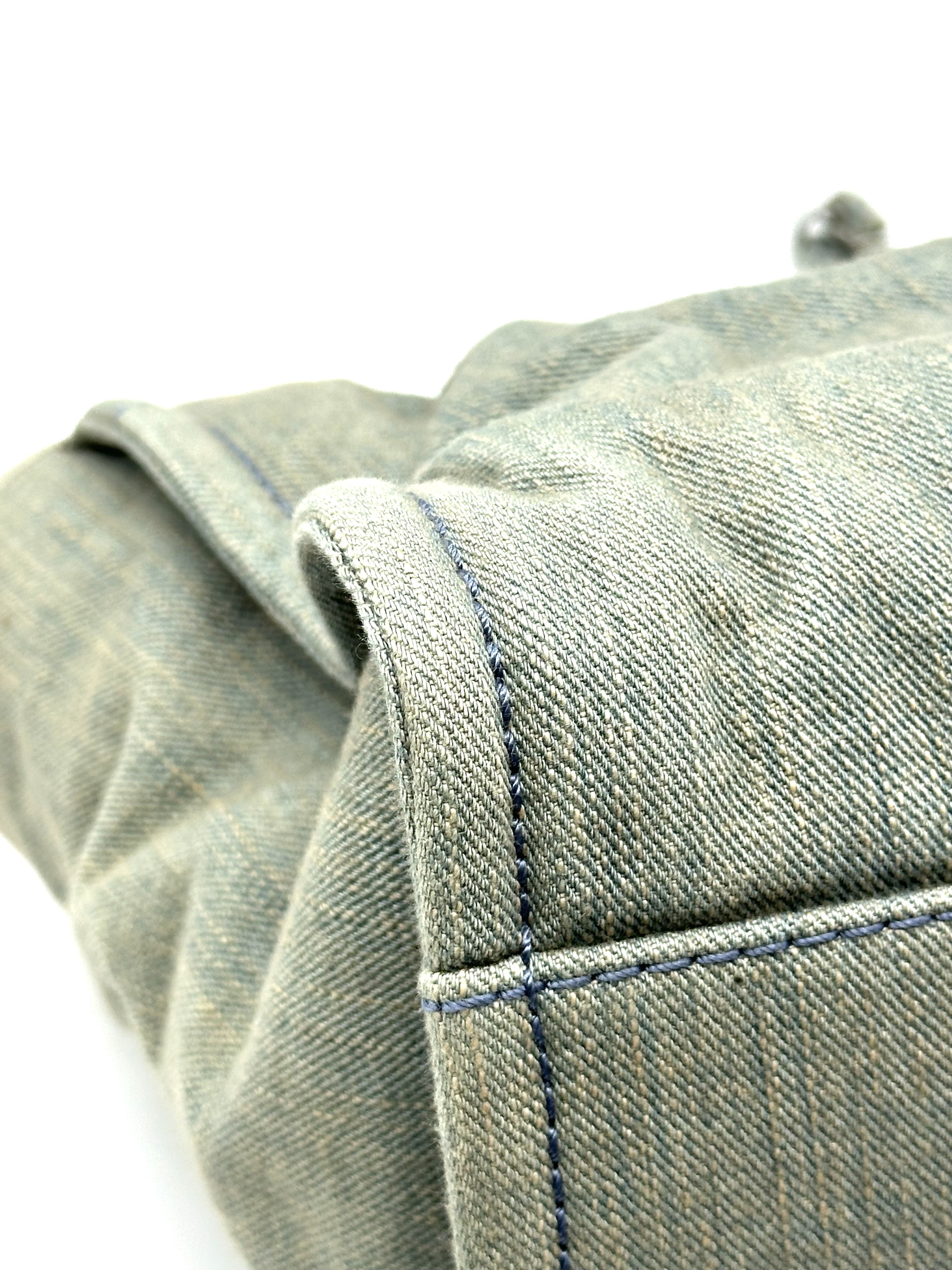 Pre-Owned CHANEL Denim Deauville Tote / Product Code: 26042103