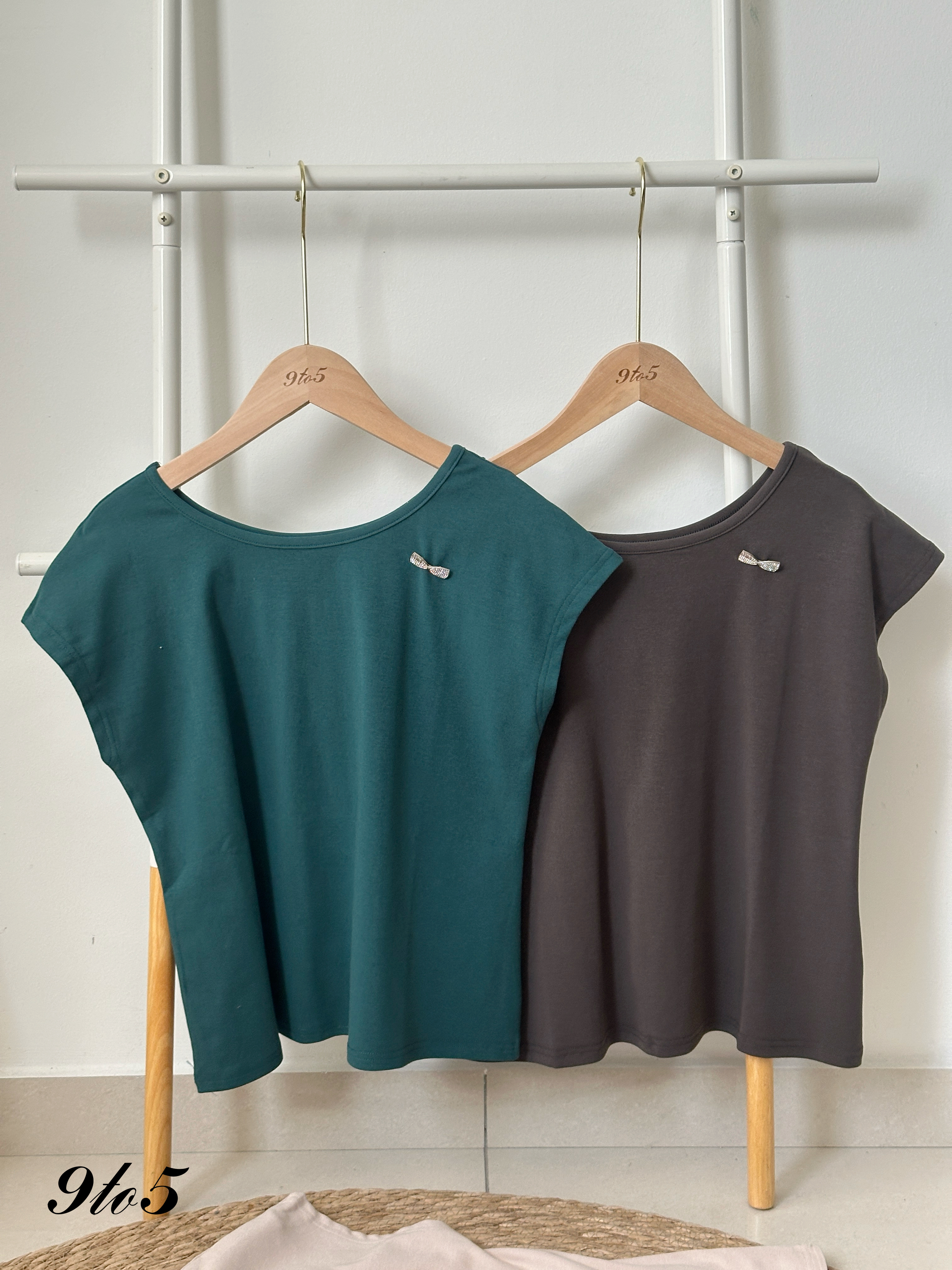 T4231 Cape Sleeve Plain Tee - 4 Colors 