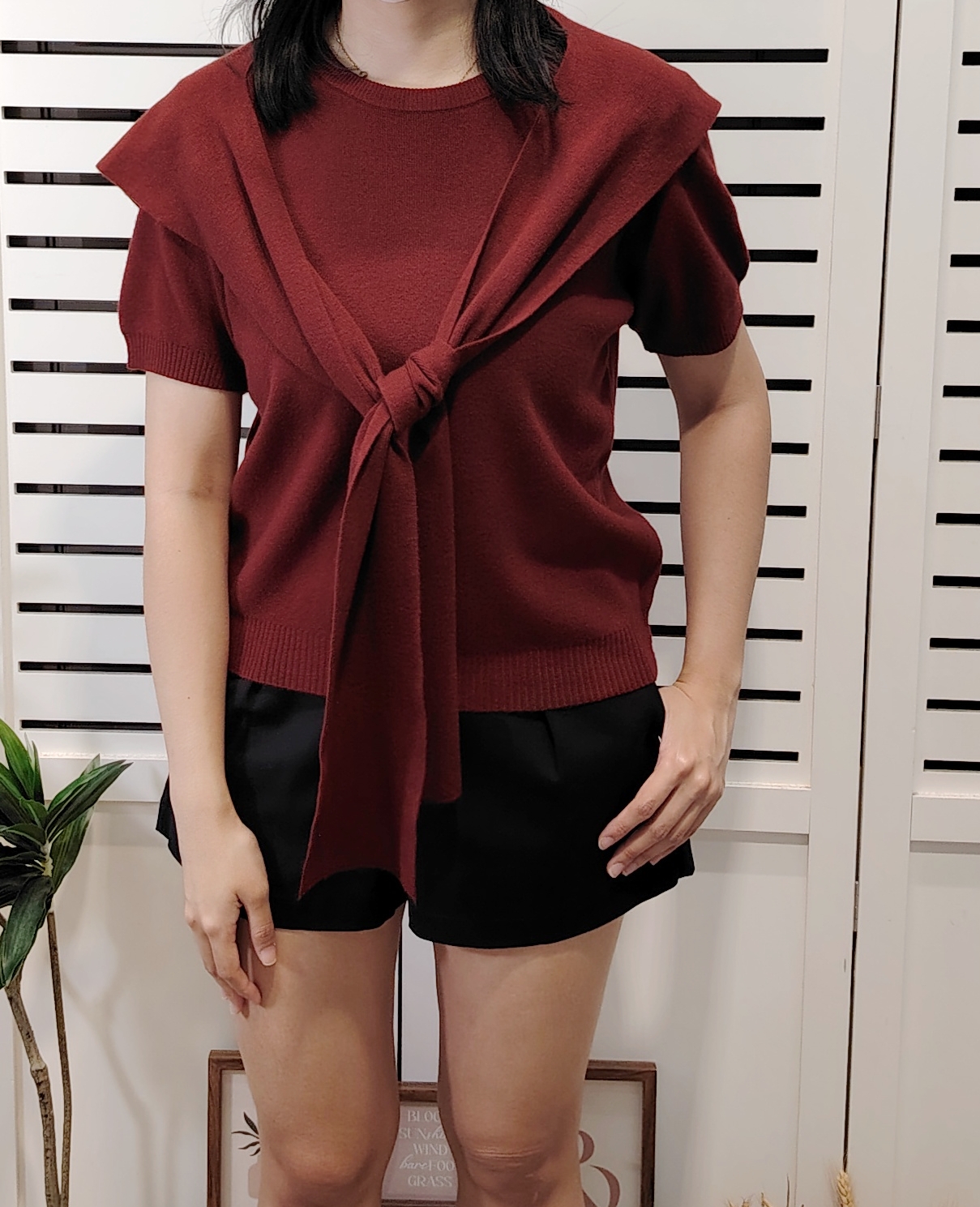 S2310 Knitted Short Sleeve Top With Shawl