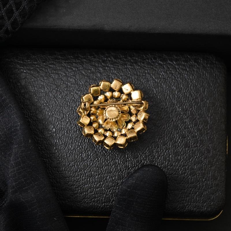 Vintage C.a. 1960s European Three Layered Aqua Blue Rhinestone and Faux Pearl Collar Brooch (MW052)