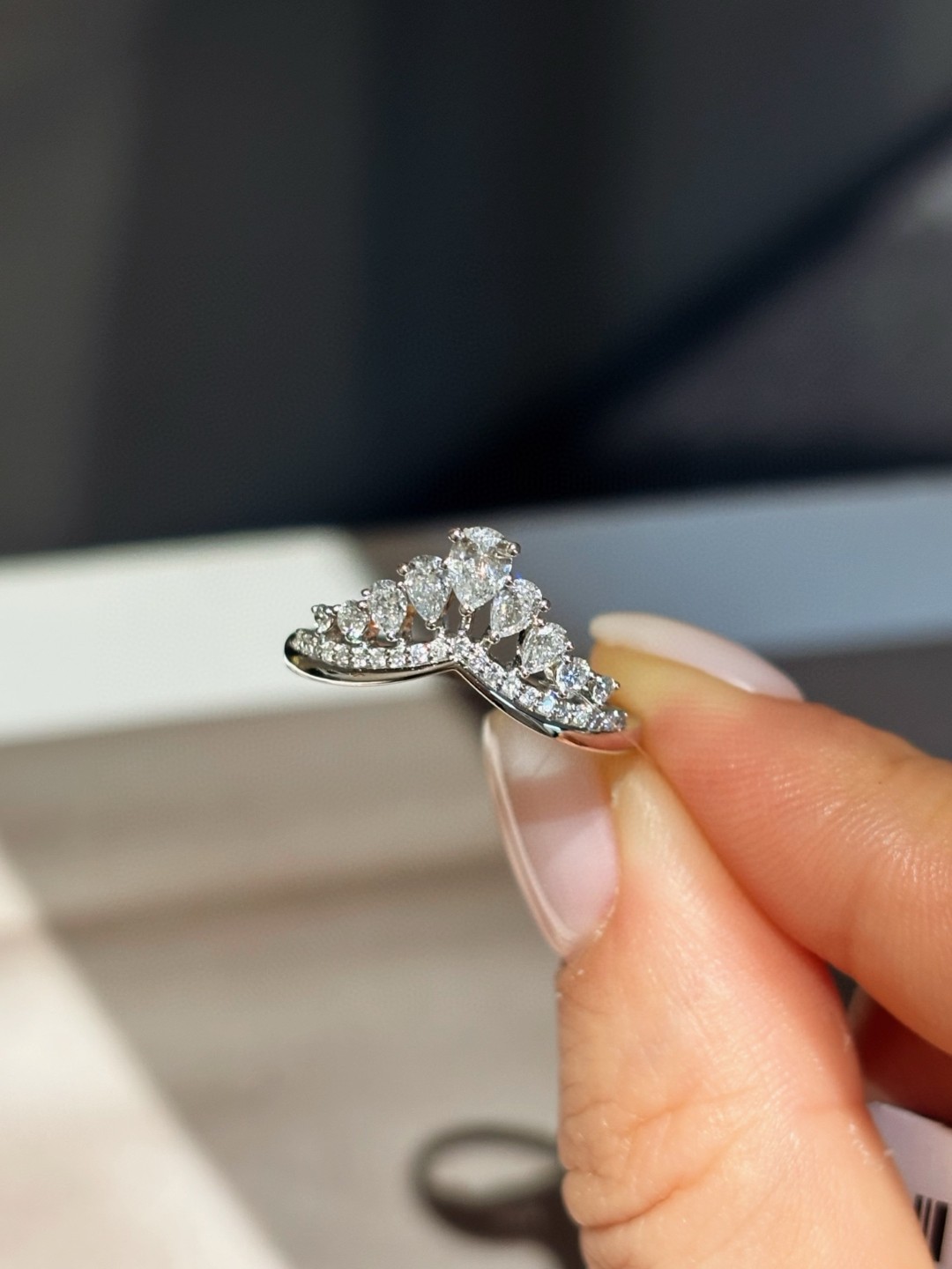 18K Lab Diamond Ring 