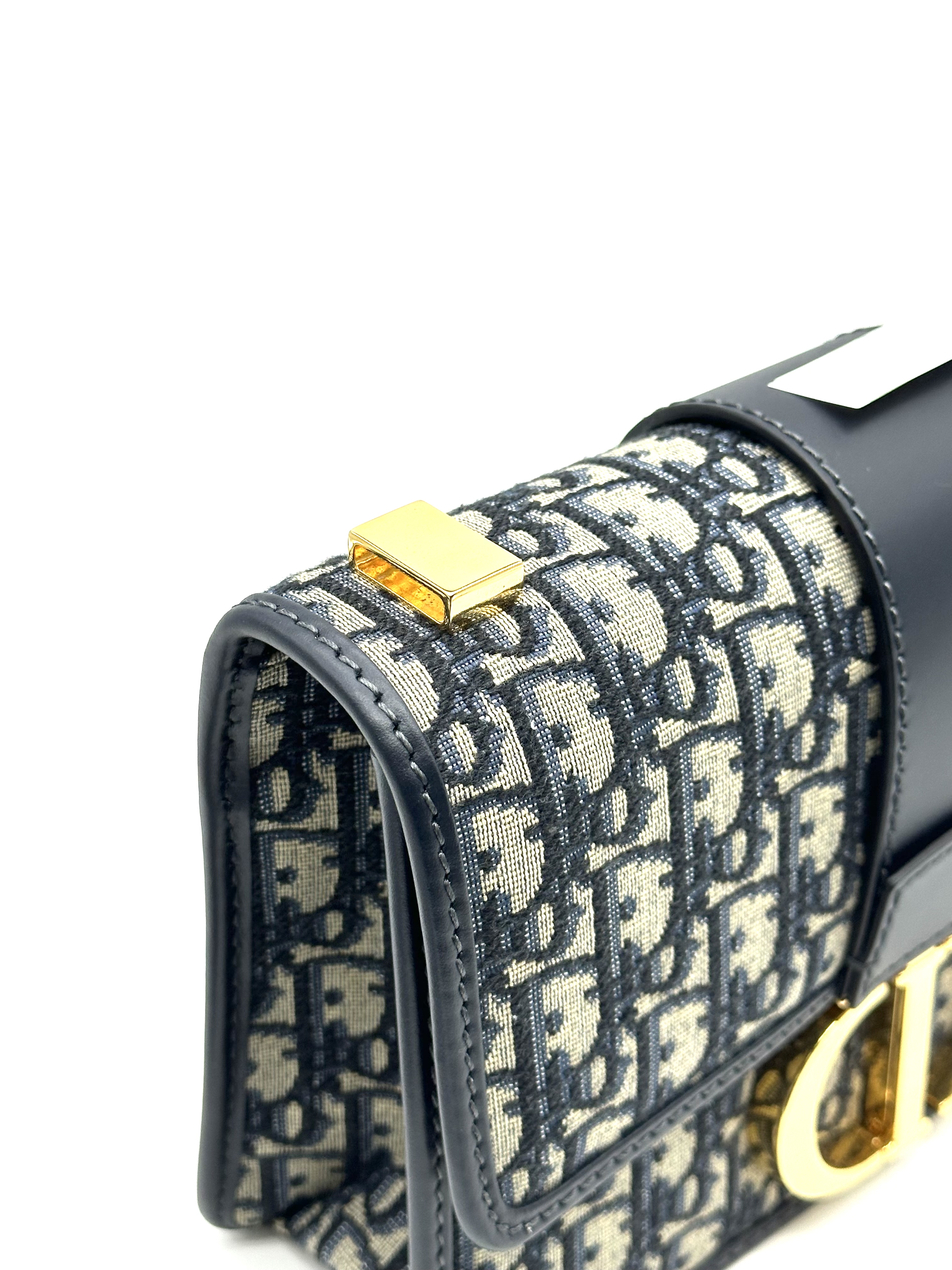 Pre-Owned Dior 30 Montaigne / Product Code: 26040906