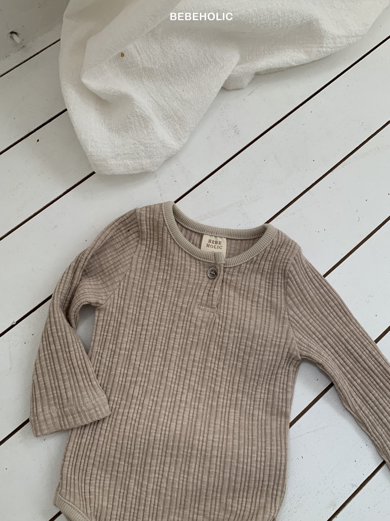 🌸預訂 韓國直送🌸🇰🇷BEBEHOLIC三色簡約羅紋長袖包屁衣