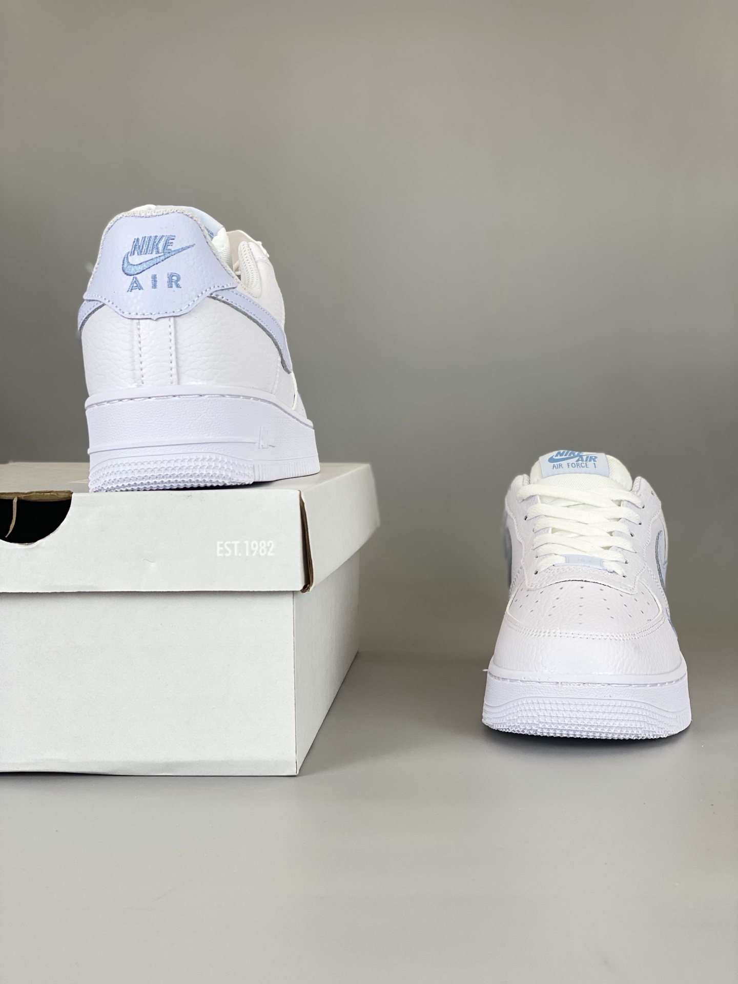 Nike Air Force 1 Low