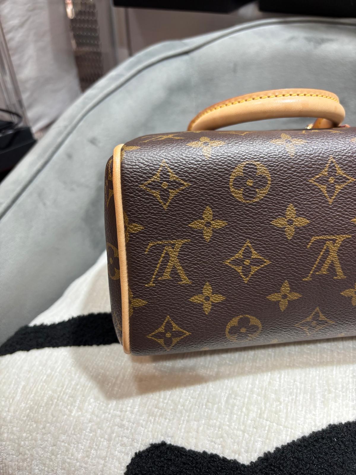 LV Speedy 20 Bandouliere Monogram M46234 100%Authentic, 95%New ✅key lock ✅Dust bag
