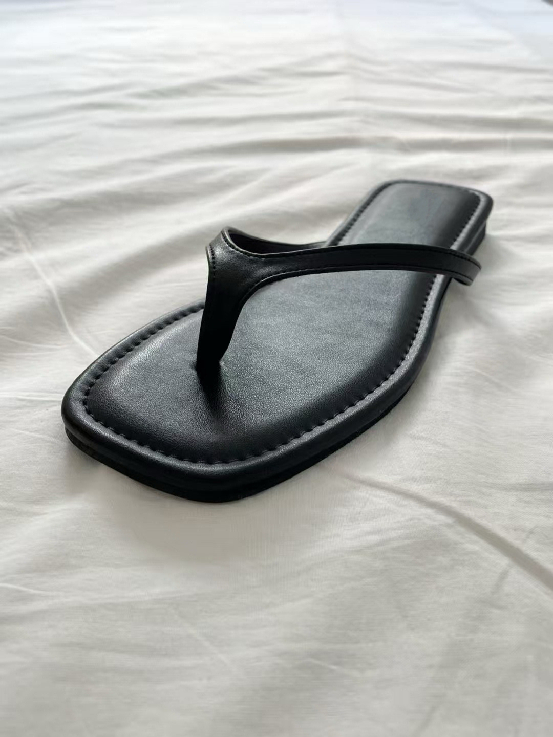 26SS/ 1CM FLIP-FLOPS