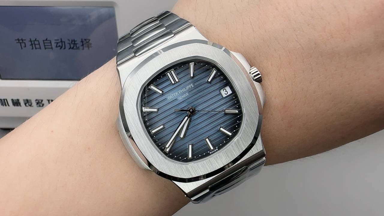 百达翡丽鹦鹉螺5711系列/蓝盘钢带款/40mm*8.3mm/Cal.324全自动一体机械机芯😍💯🤍