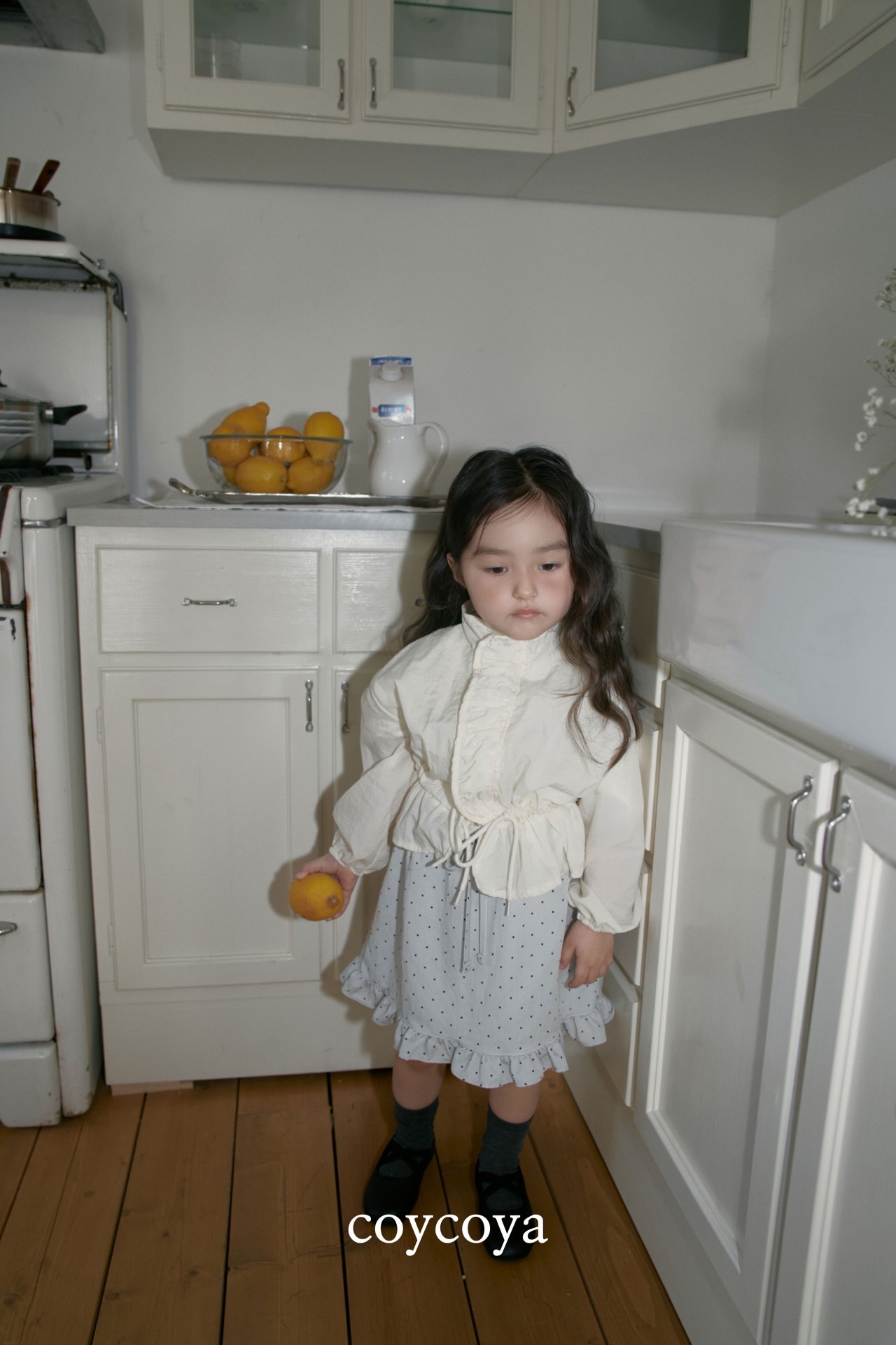 🌸預訂 韓國直送🌸🇰🇷COYCOYA兩色褶皺荷葉邊拉鍊防風外套連收納袋