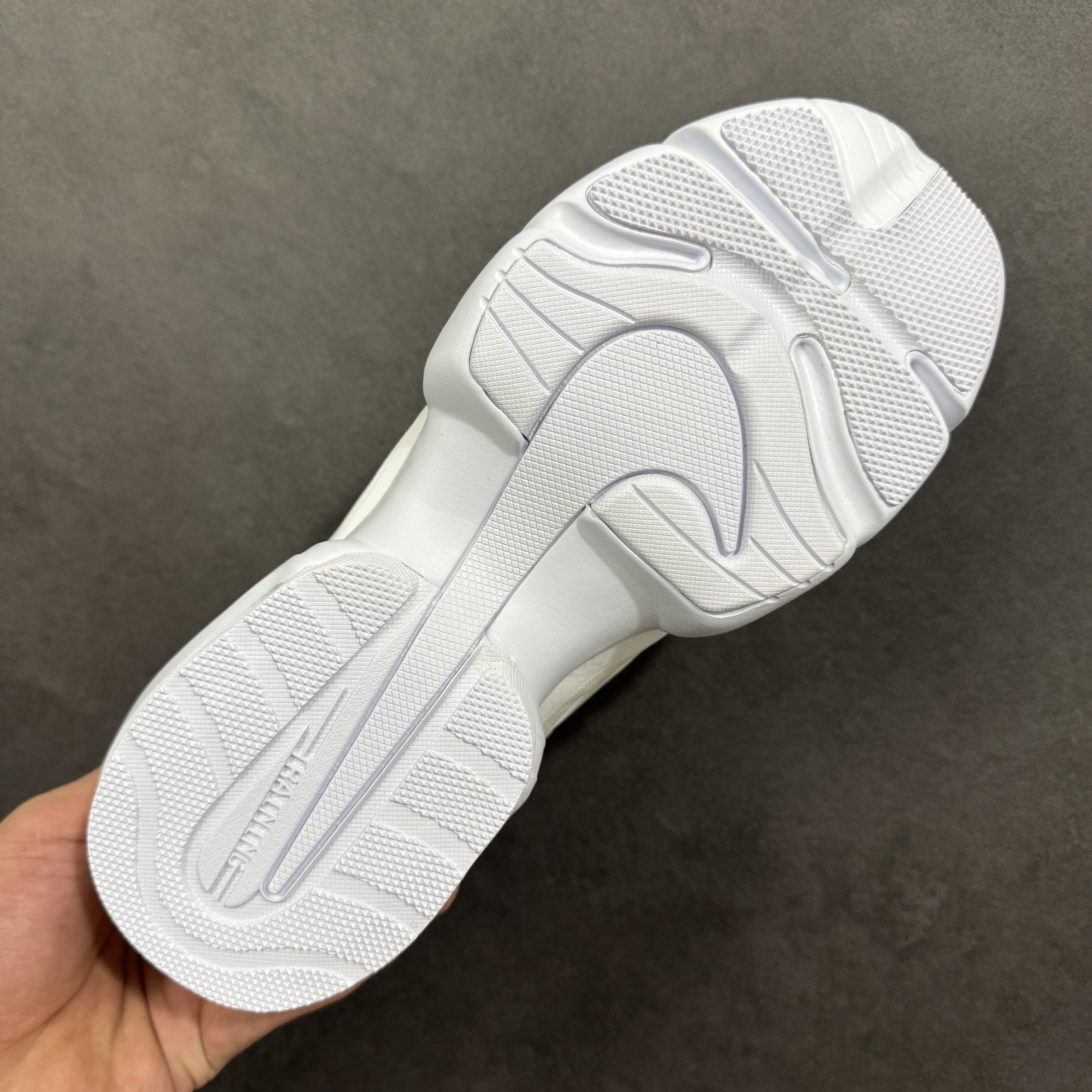 Nike Air Max Alpha Savage 2 CK9408-100