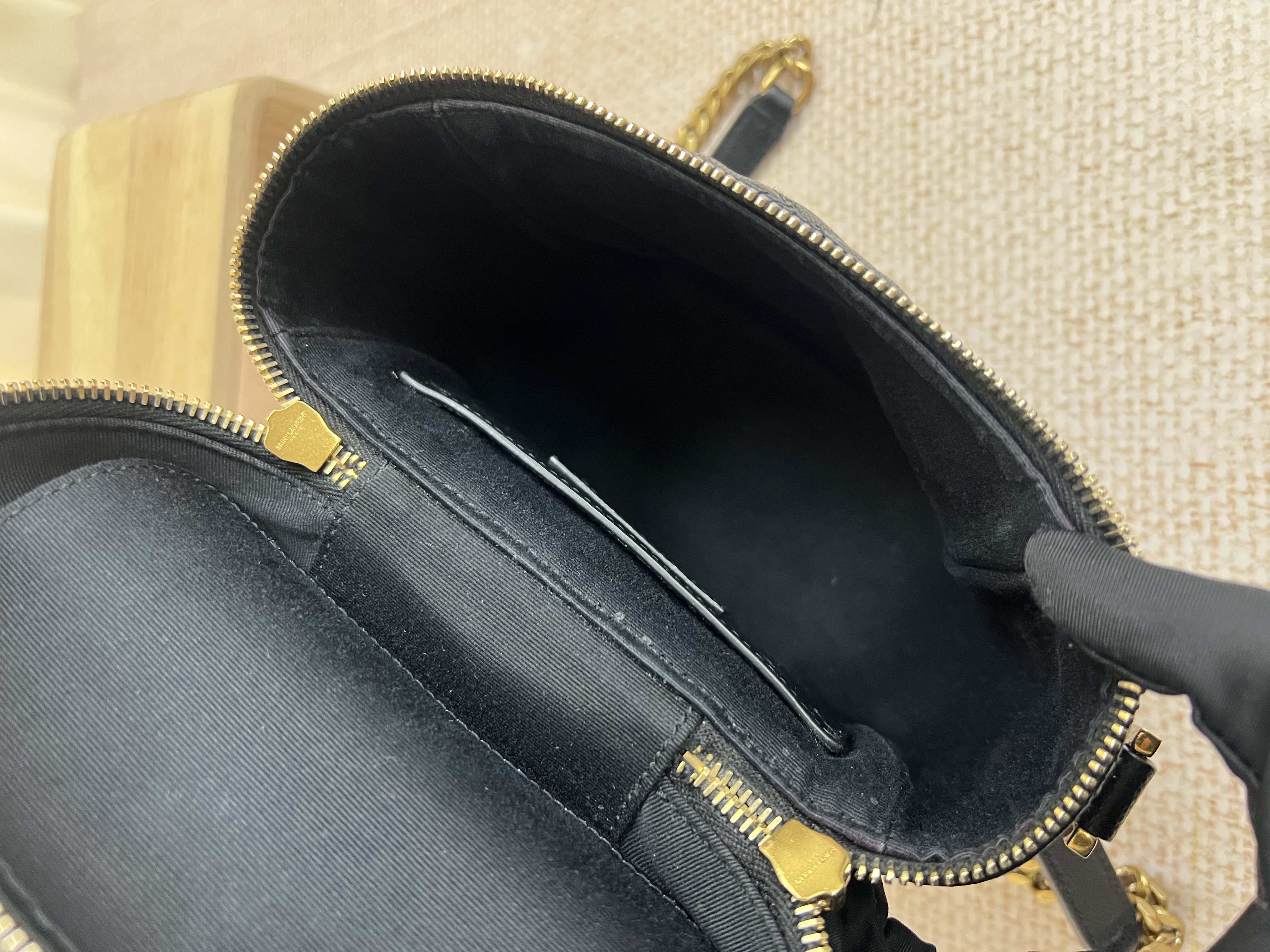 Pre-owned YSL 80s Vanity Bag/ Product Code: 26030201