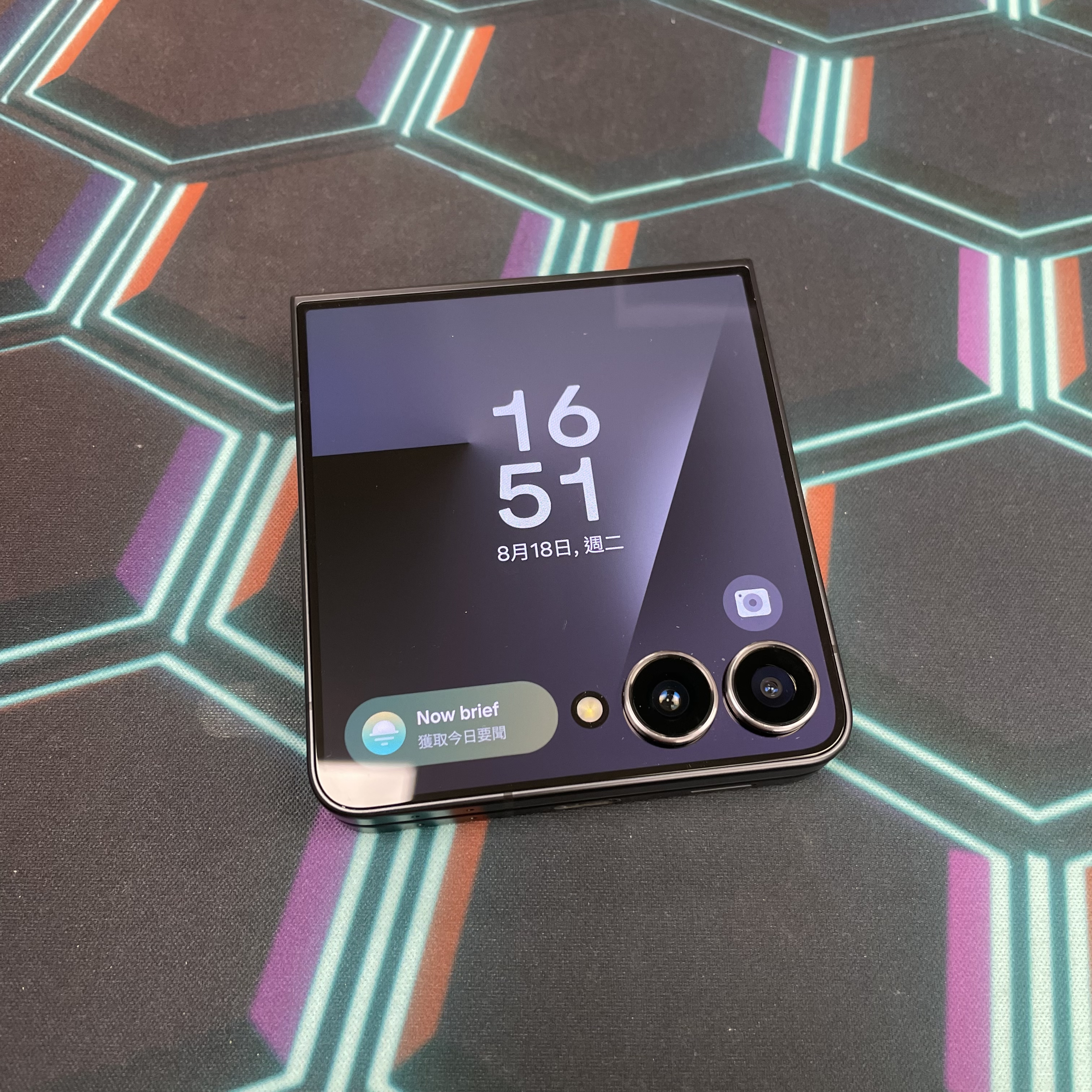*7582 Galaxy Z Flip 7 勁靚機 12+512GB 黑色 black