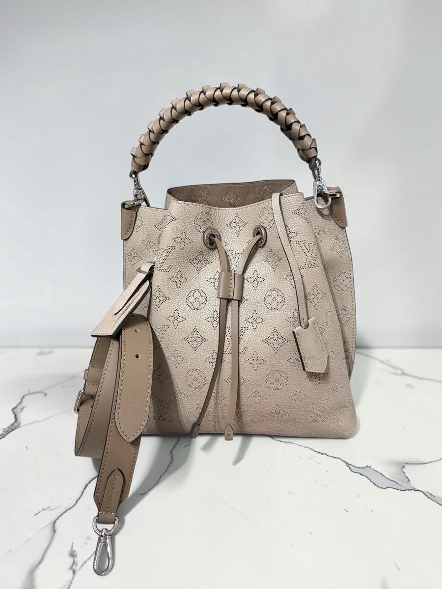 未使用品 LV bella Bucket Bag M55799 100%Authentic, Unused ✅收據✅Key Lock✅Dust bag