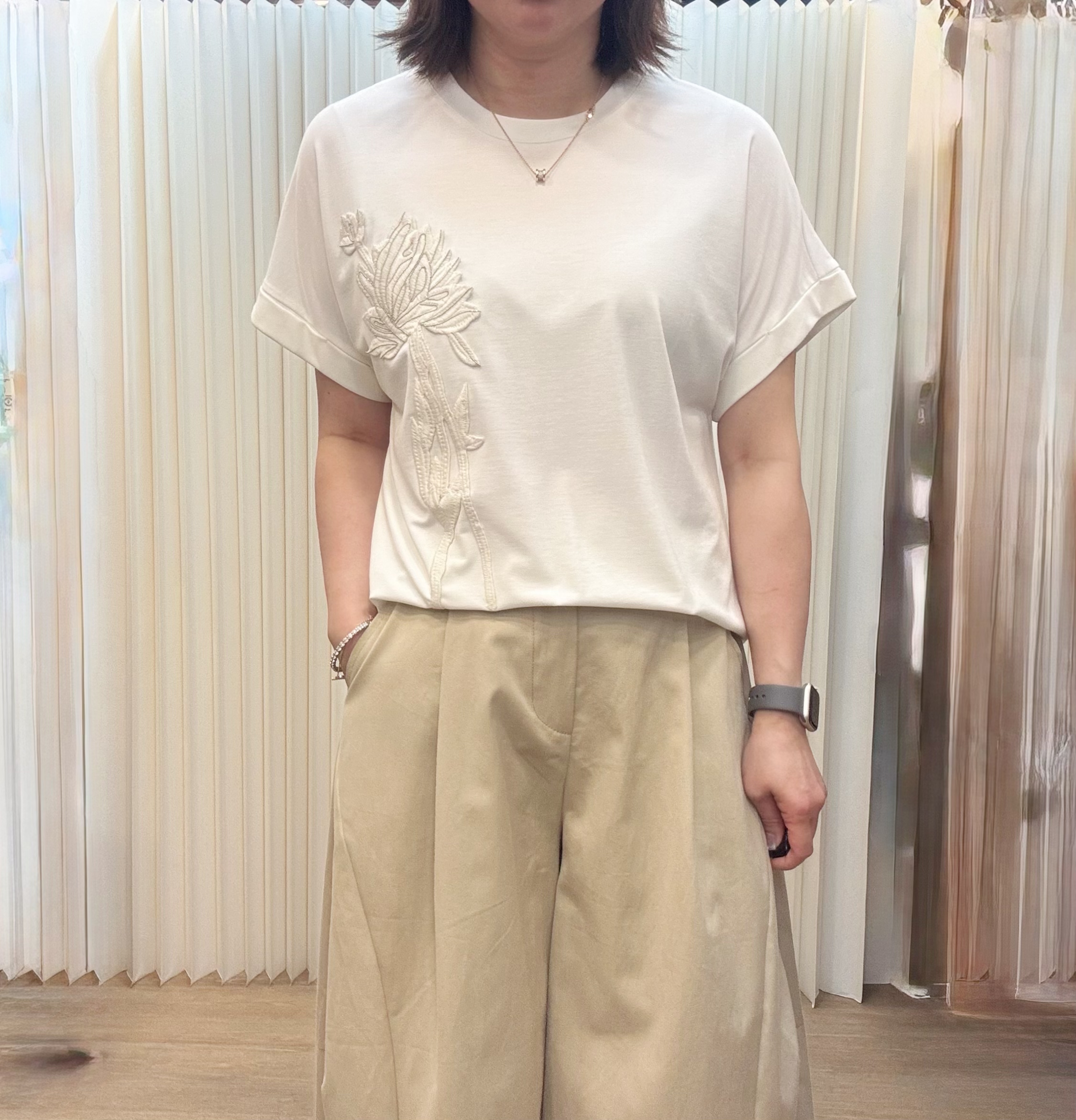 歐洲Tee M529 VE26S977-7324