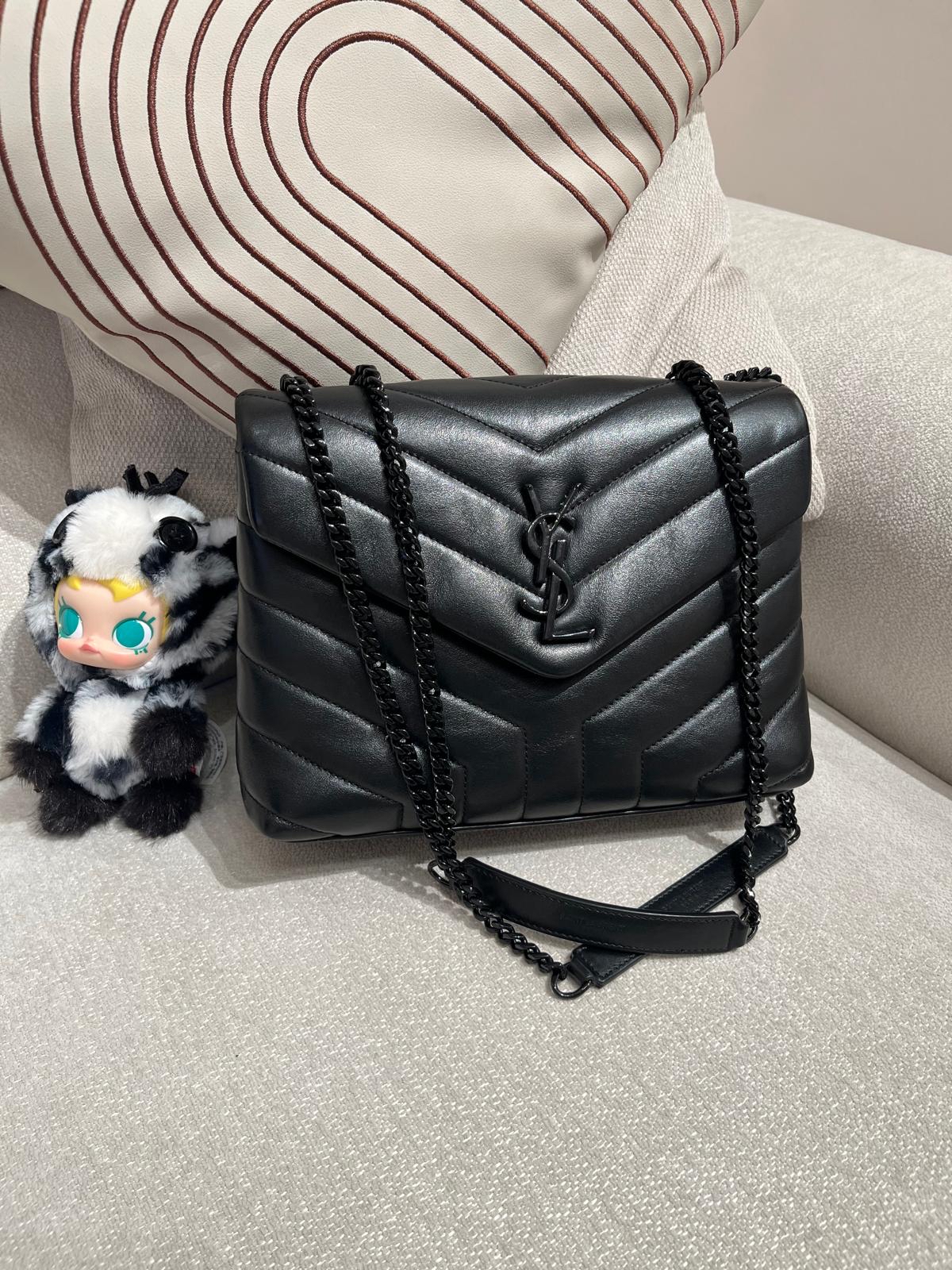 YSL Loulou small flap bag So Black Calfskin 100%Authentic,98%New ✅ certificate ✅Dust bag