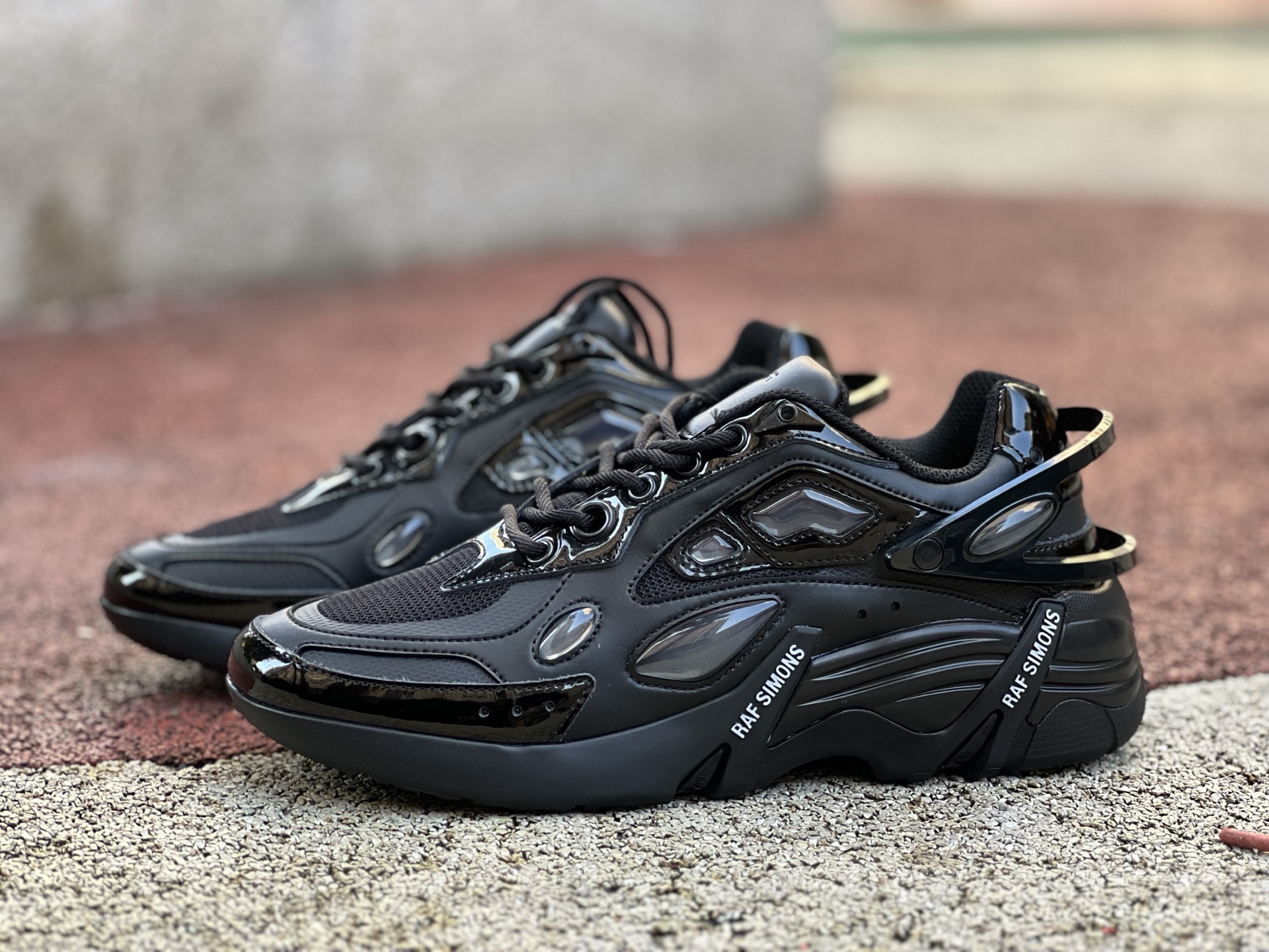 Raf Simons Cylon-21