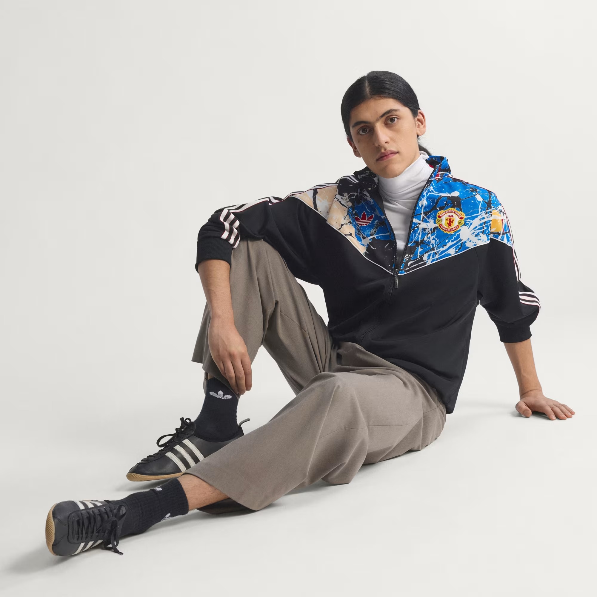 🎶⚽Adidas Manchester United 曼聯 × Stone Roses 進場外套 JZ7094