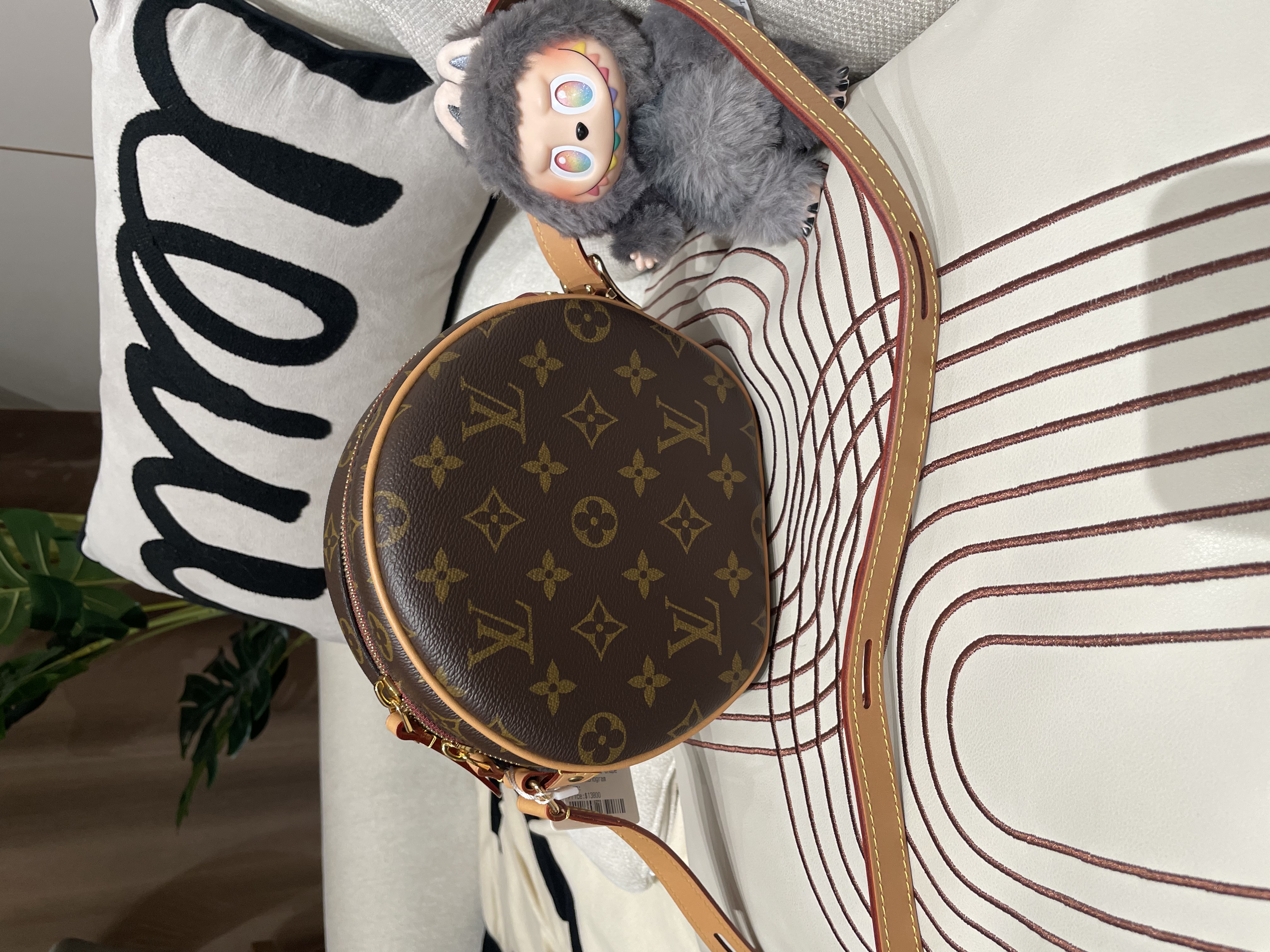 LV Boite Chapeau Souple Monogram 100%Authentic, 98%New ✅Dust bag