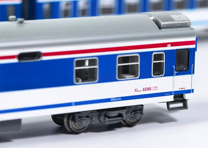 Kunter 京深25K特快列車 T107/T108次14輛編組
