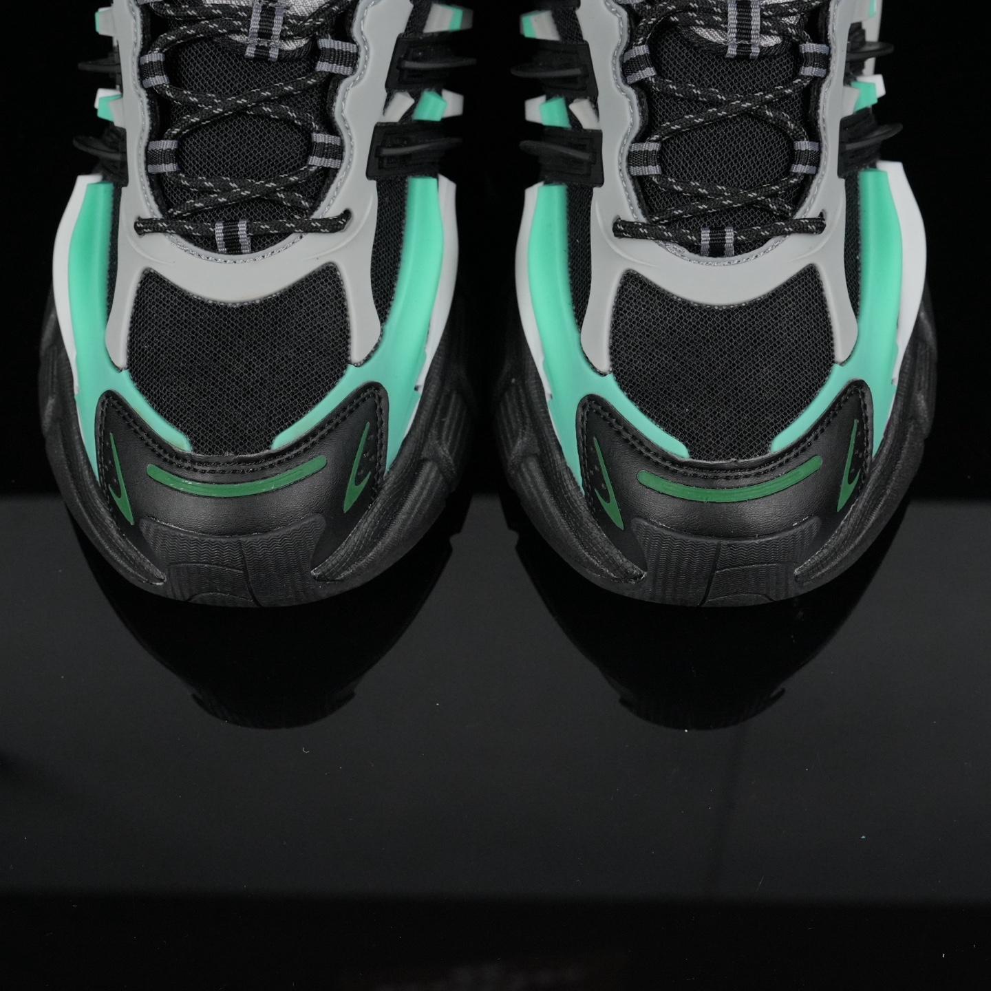 Pharrell Williams x Adidas Adistar Jellyfish JP9276