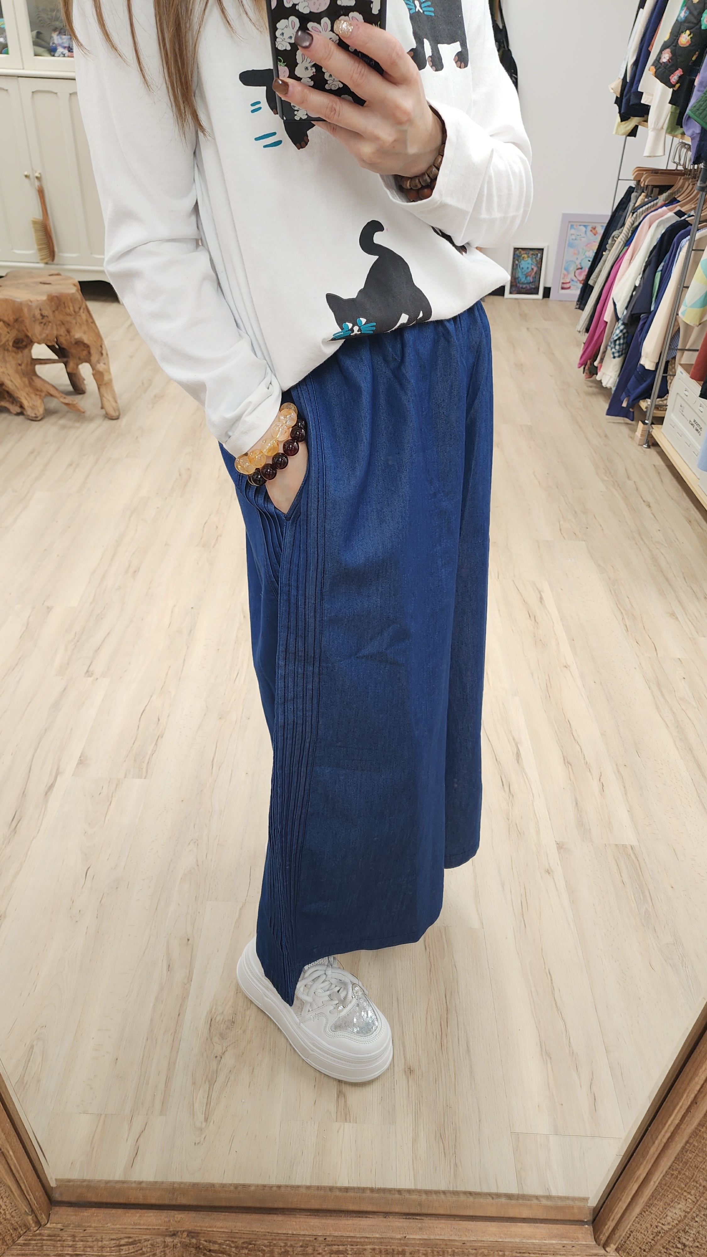 日牌深藍拼側風琴褶褶橡筋牛仔褲