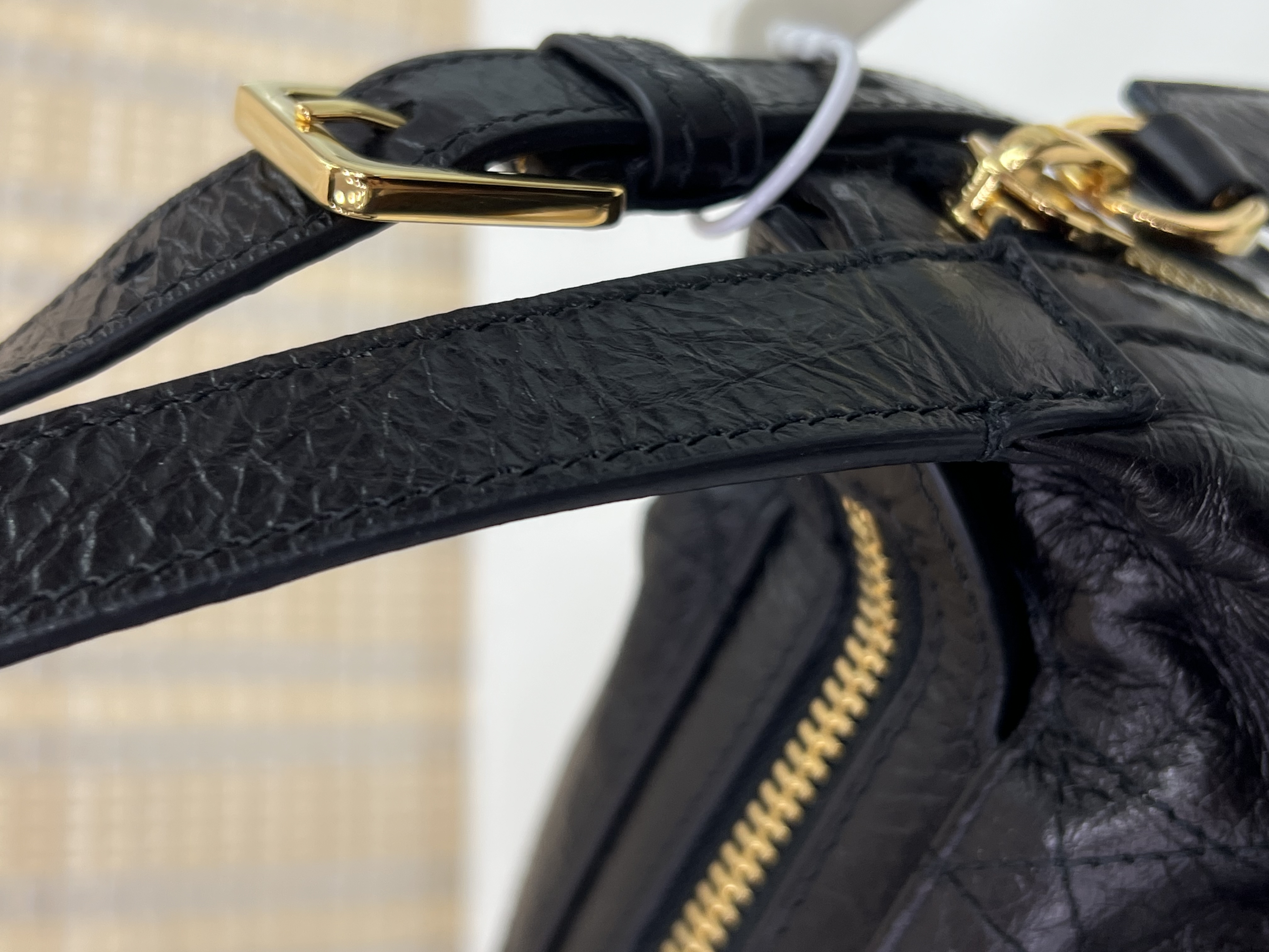 直播貨品 |  [1個-$100 2個-$300］GG60