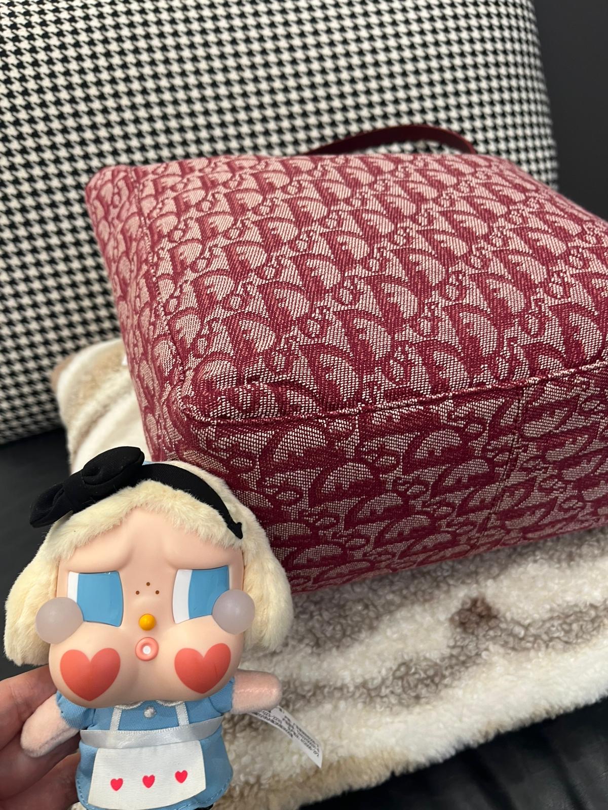 Dior oblique shoulder bag tote 100%Authentic, 99%New